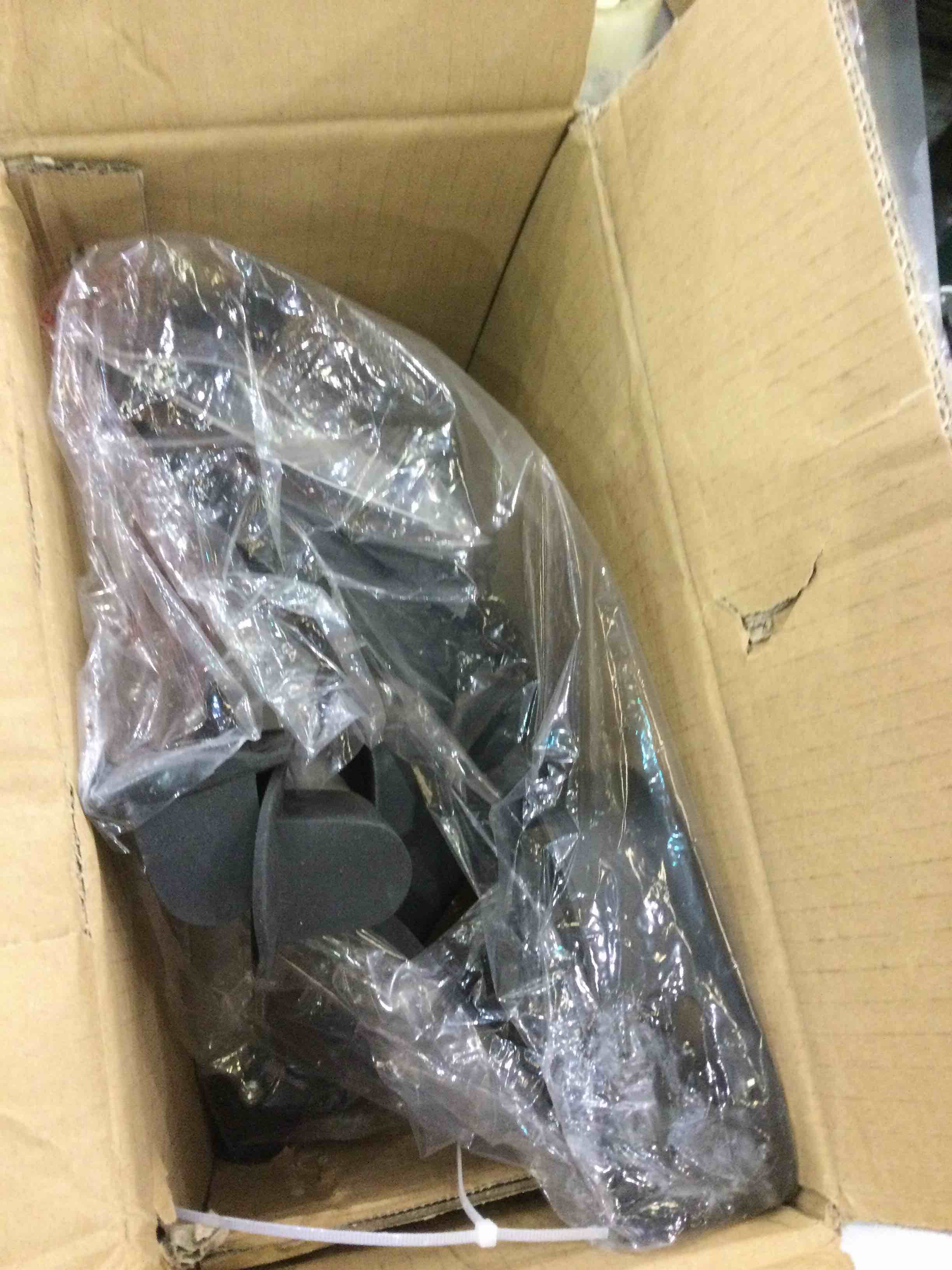 https://s3.amazonaws.com/lotting-images-prod/BargainHunt/EXS01135961_1706626938403.jpeg
