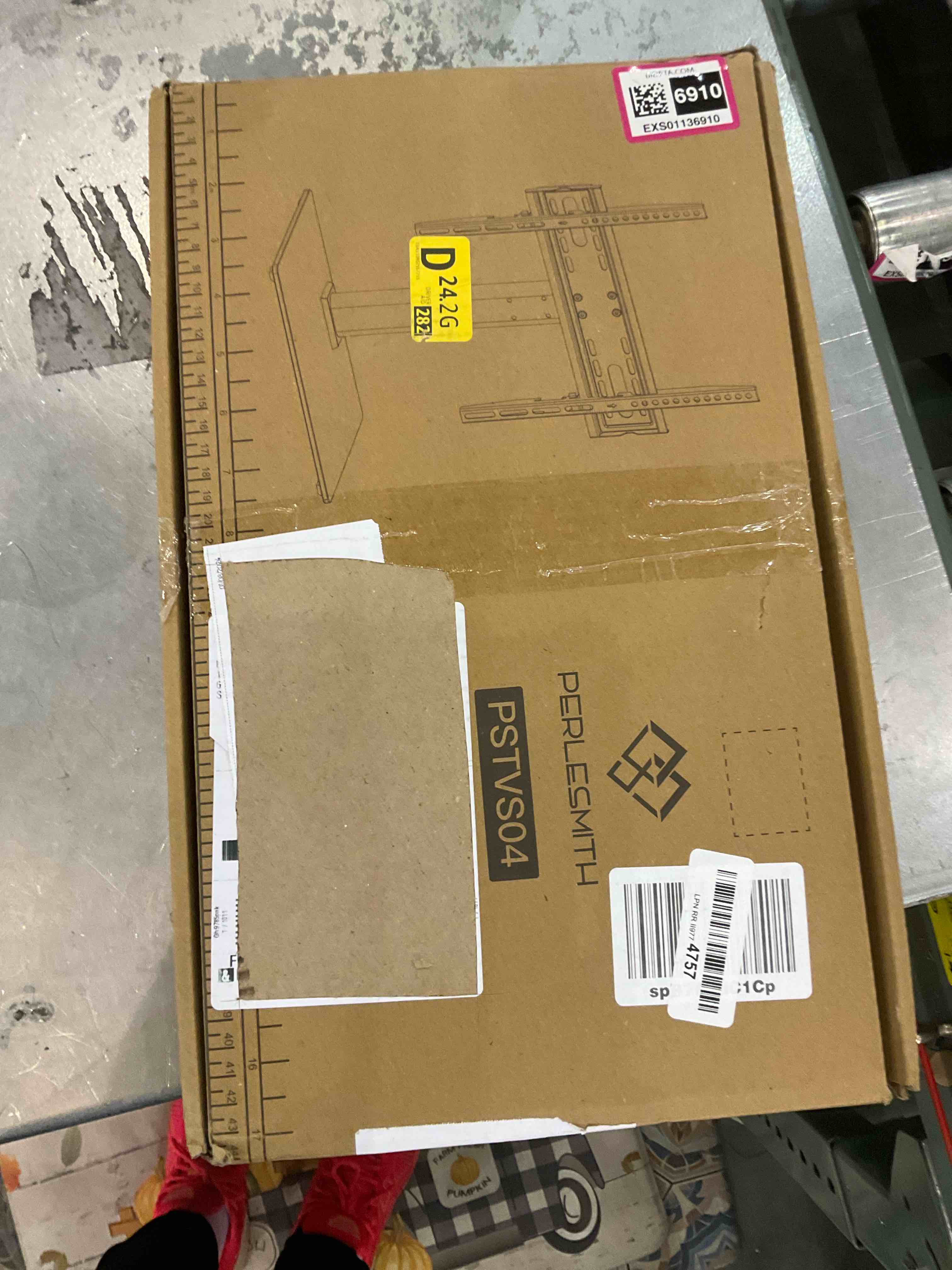 https://s3.amazonaws.com/lotting-images-prod/BargainHunt/EXS01136910_1709052213056.jpeg