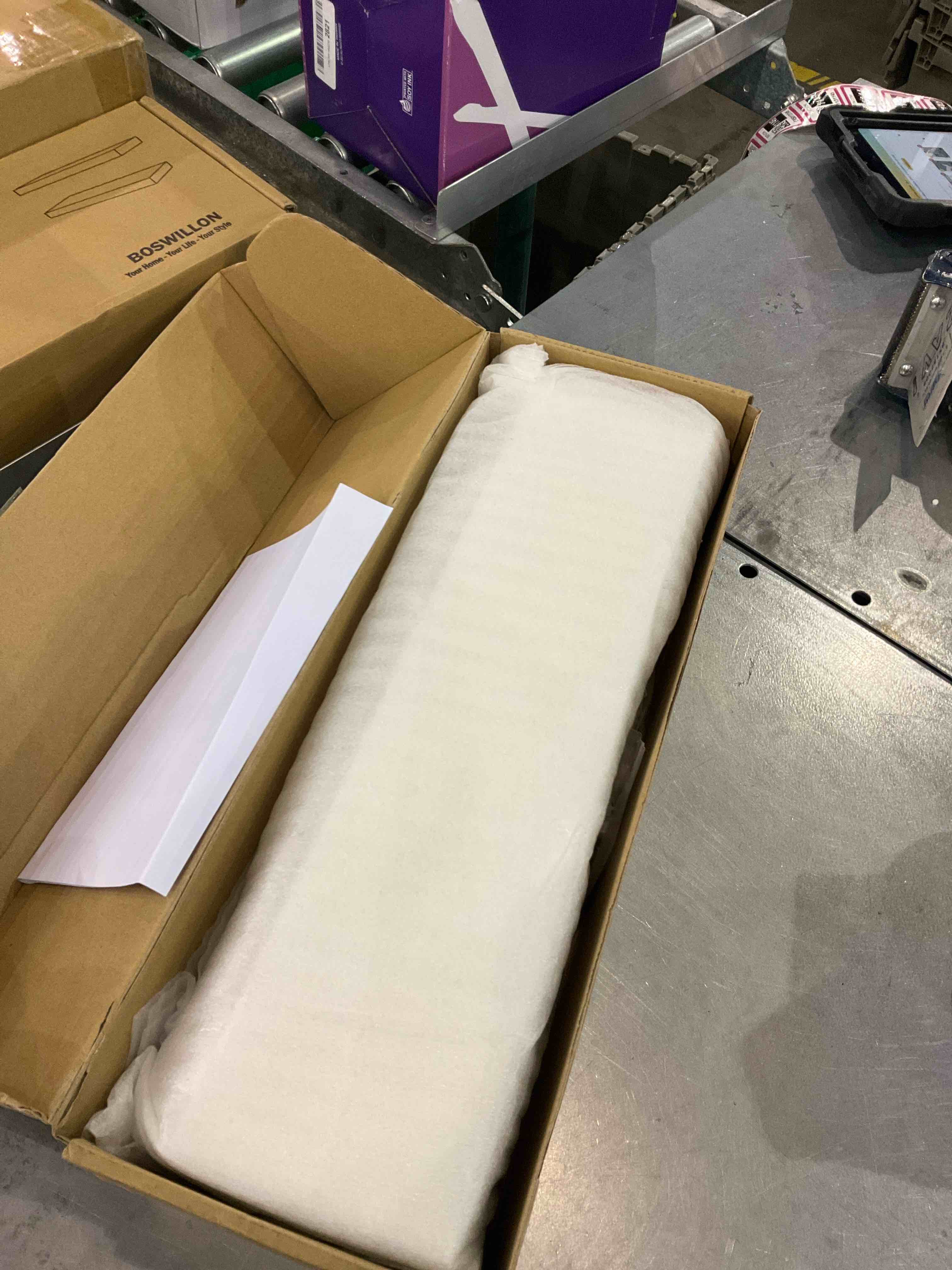 https://s3.amazonaws.com/lotting-images-prod/BargainHunt/EXS01139643_1706617222781.jpeg