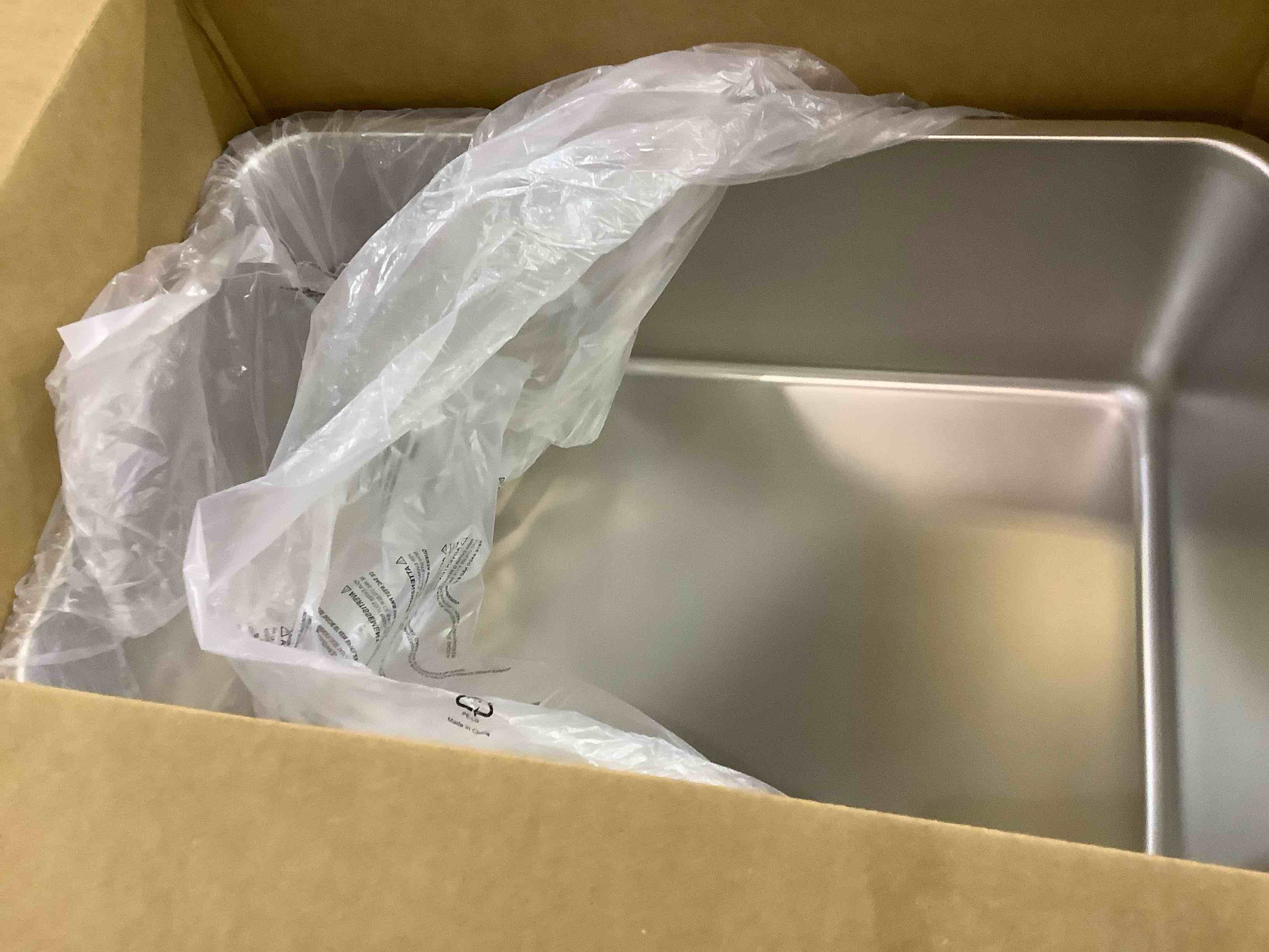 https://s3.amazonaws.com/lotting-images-prod/BargainHunt/EXS01140060_1709827386925.jpeg