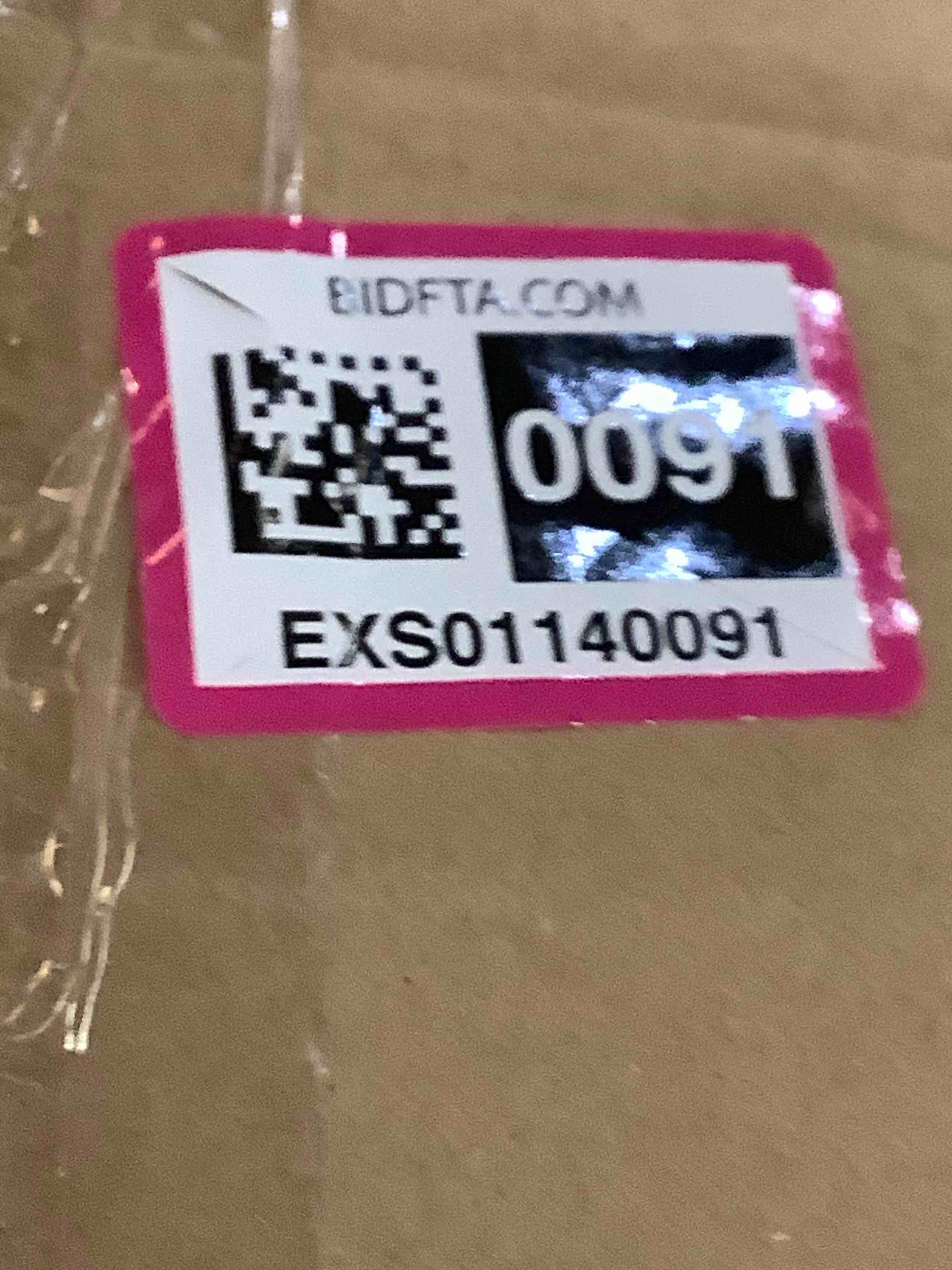 https://s3.amazonaws.com/lotting-images-prod/BargainHunt/EXS01140091_1709835805270.jpeg