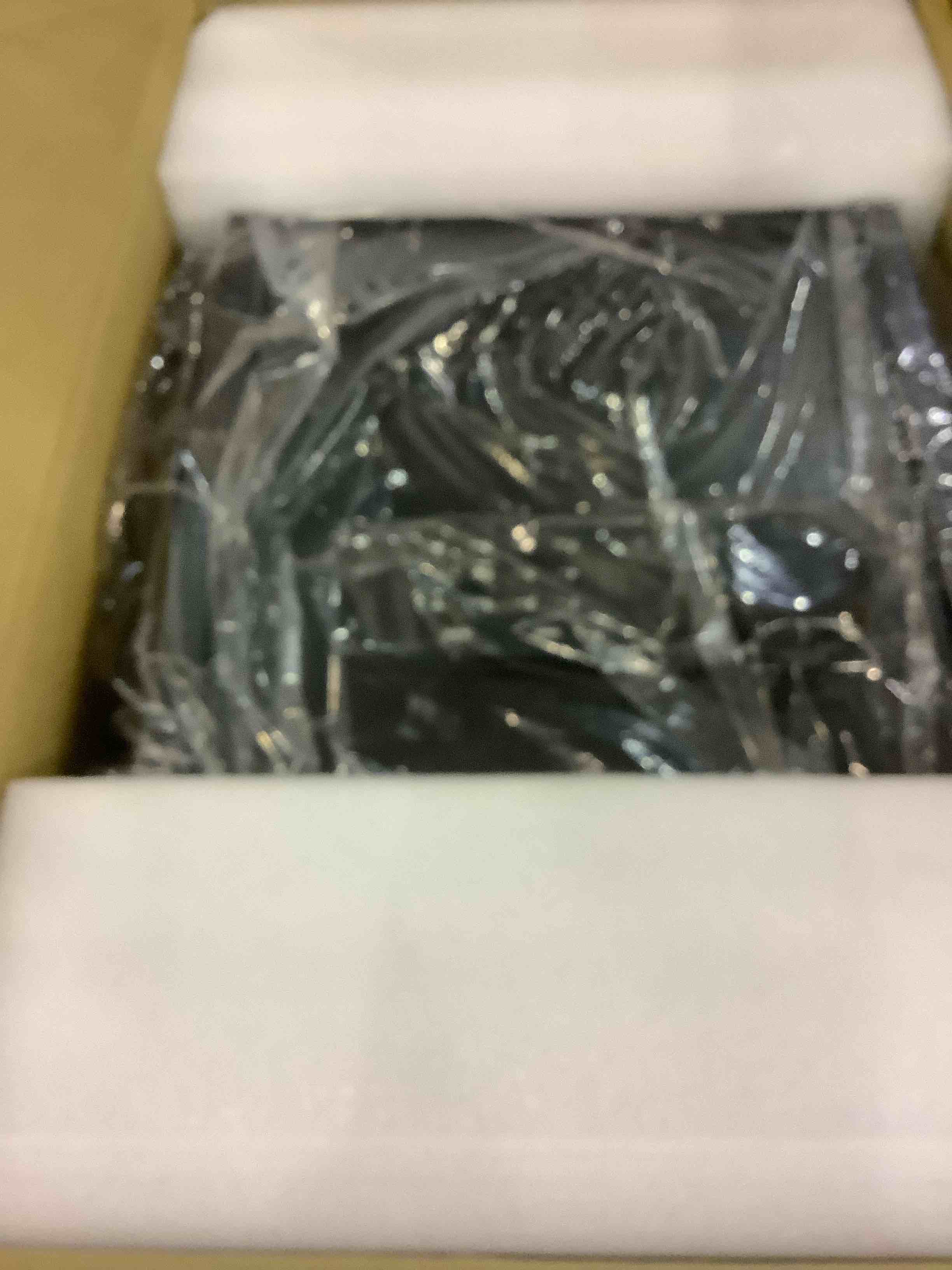 https://s3.amazonaws.com/lotting-images-prod/BargainHunt/EXS01140140_1709901182388.jpeg