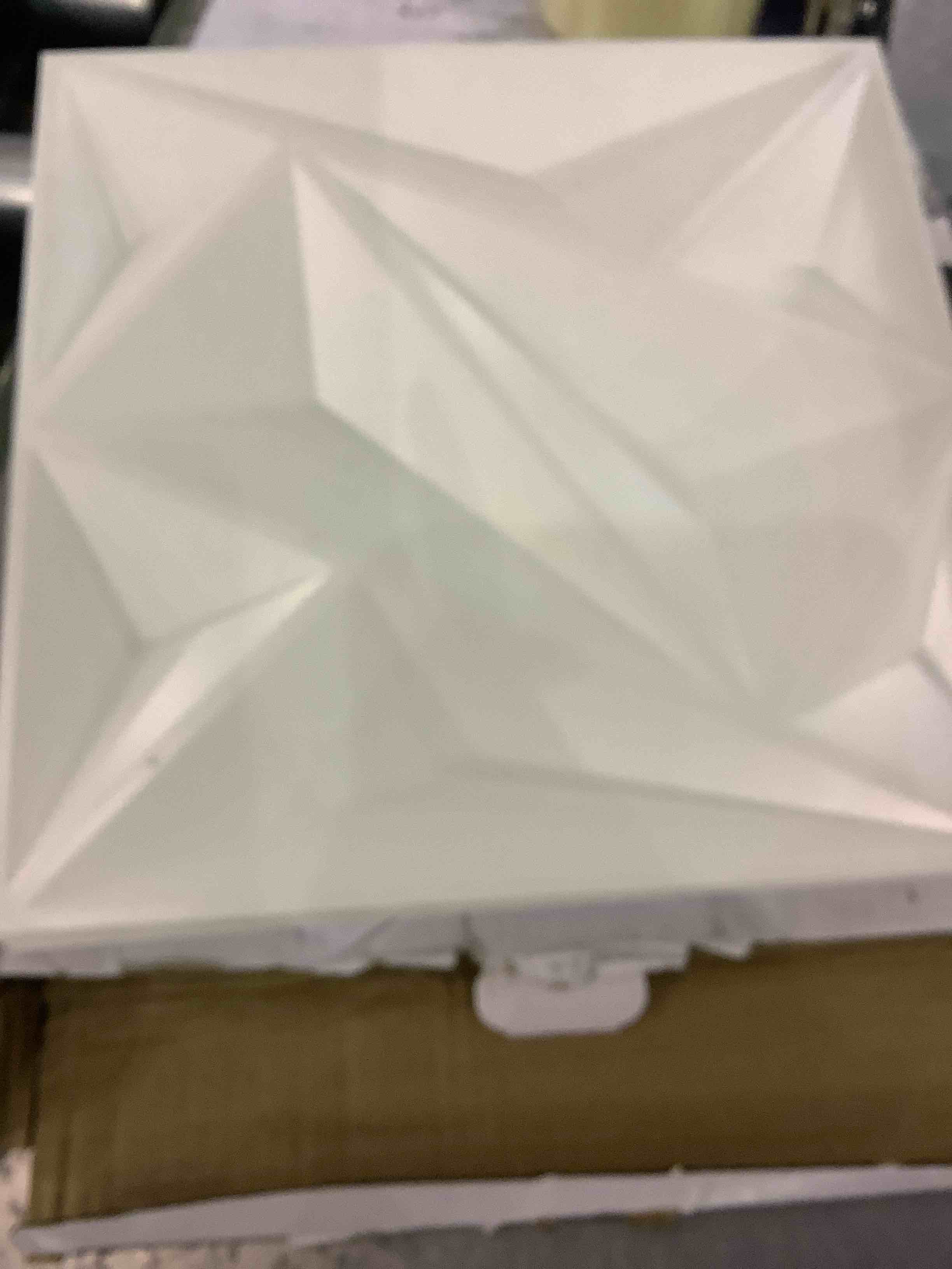 https://s3.amazonaws.com/lotting-images-prod/BargainHunt/EXS01140417_1710328983638.jpeg
