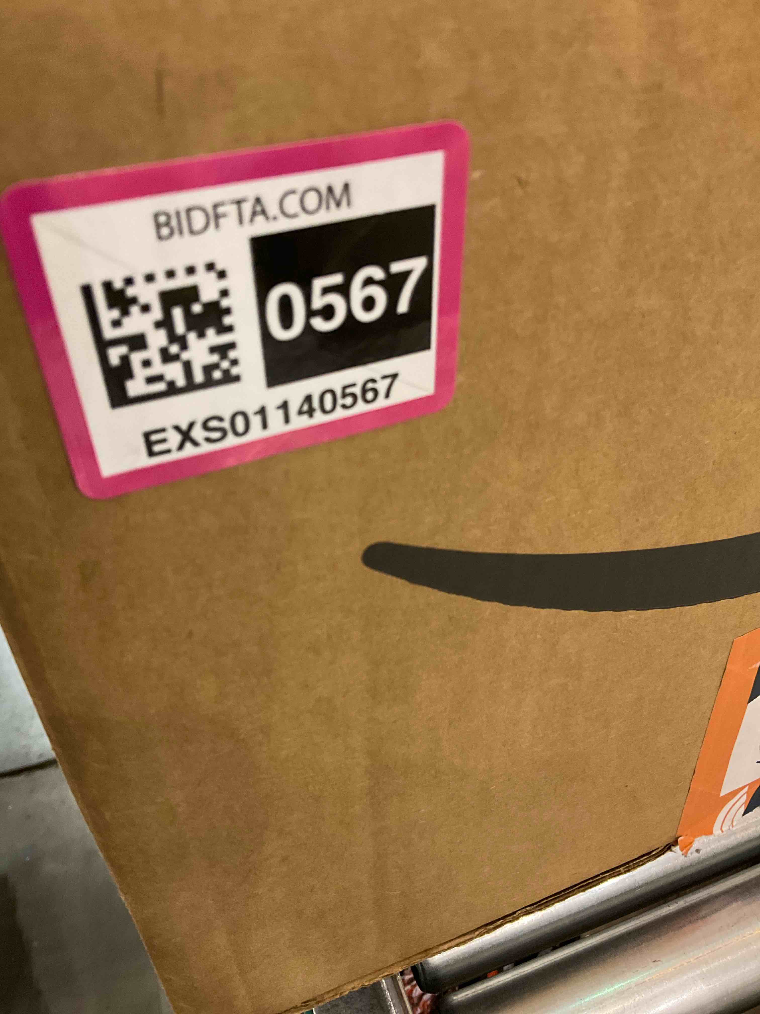 https://s3.amazonaws.com/lotting-images-prod/BargainHunt/EXS01140567_1708013030762.jpeg