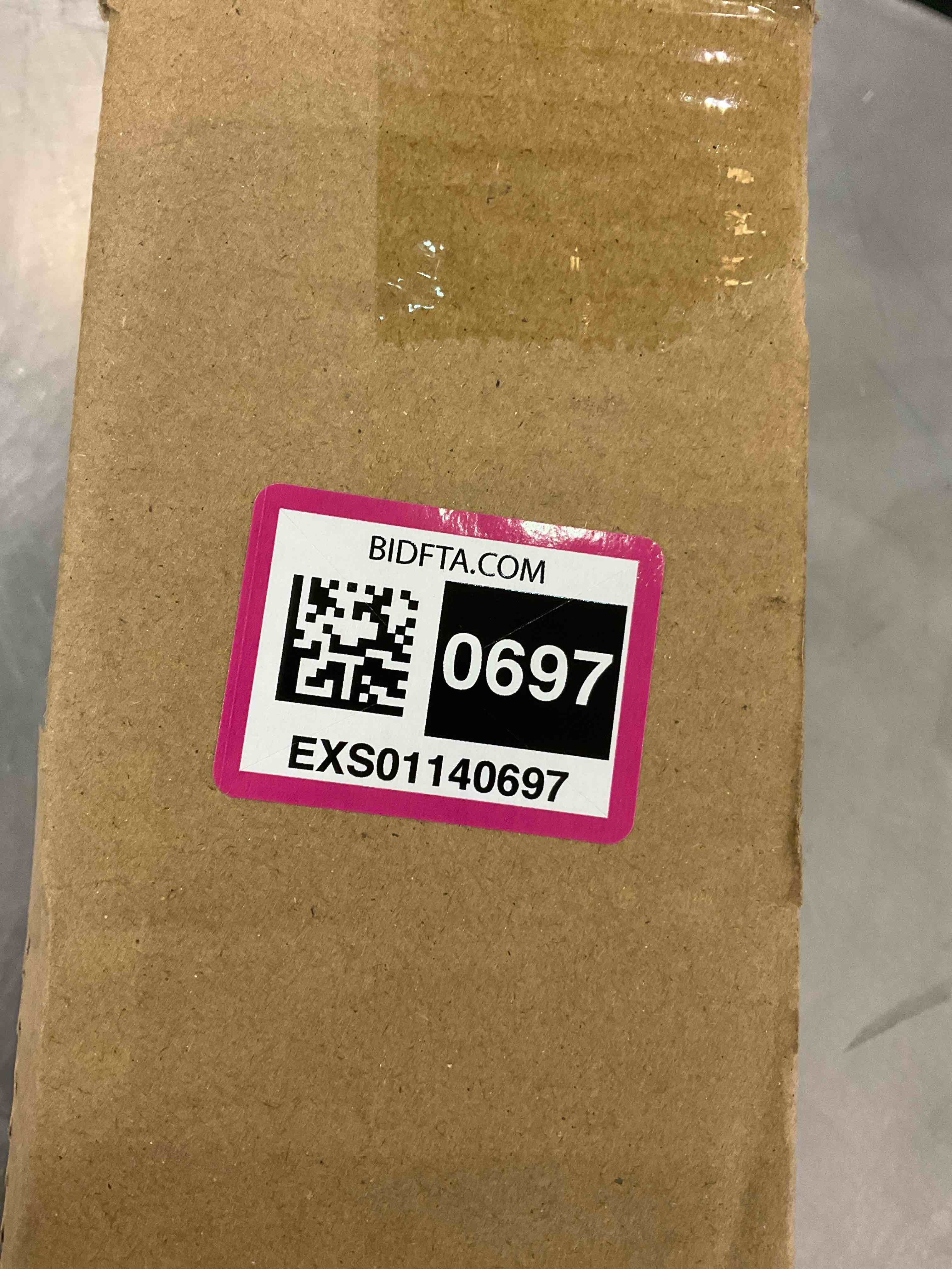 https://s3.amazonaws.com/lotting-images-prod/BargainHunt/EXS01140697_1708099953764.jpeg