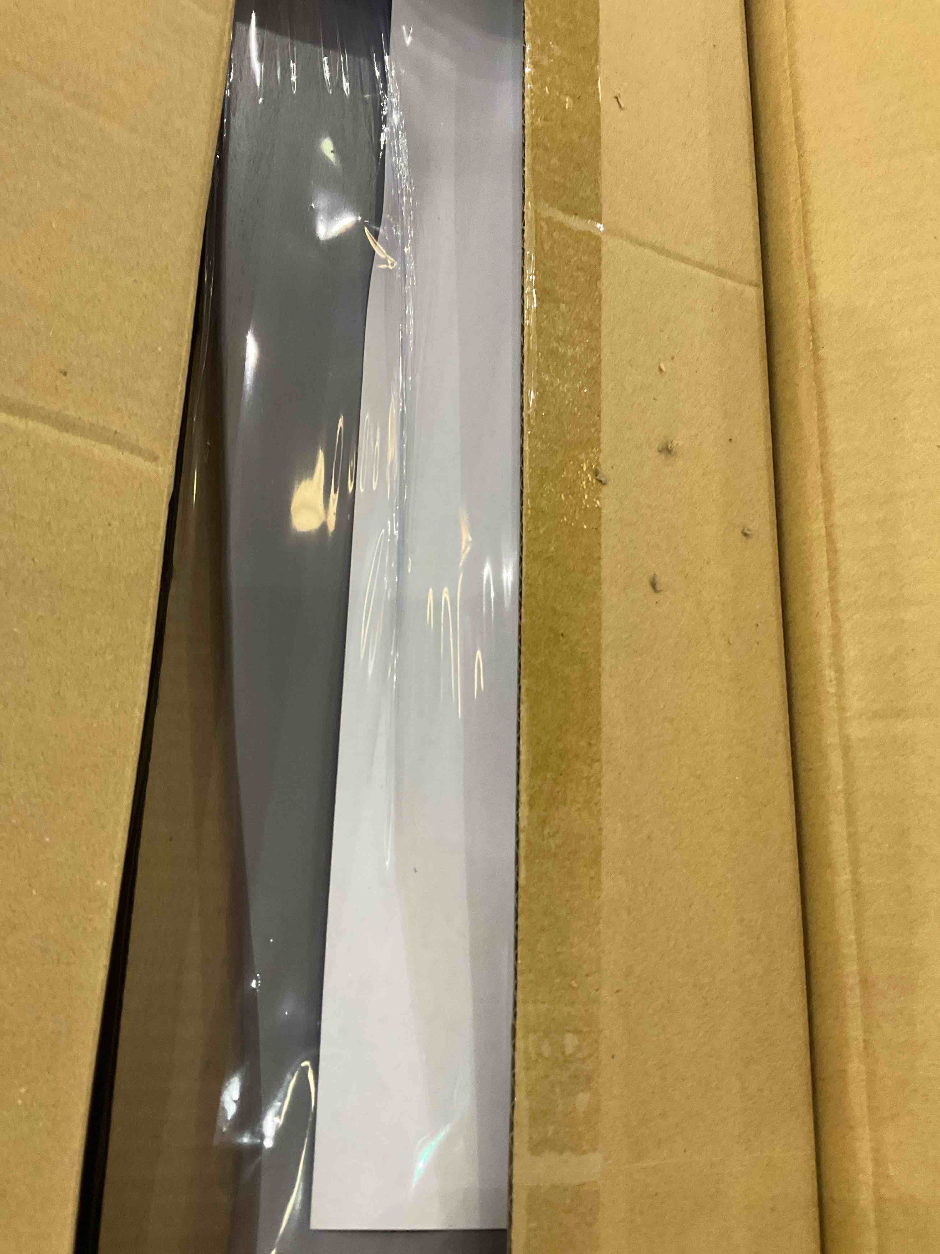 https://s3.amazonaws.com/lotting-images-prod/BargainHunt/EXS01140725_1708108983108.jpeg