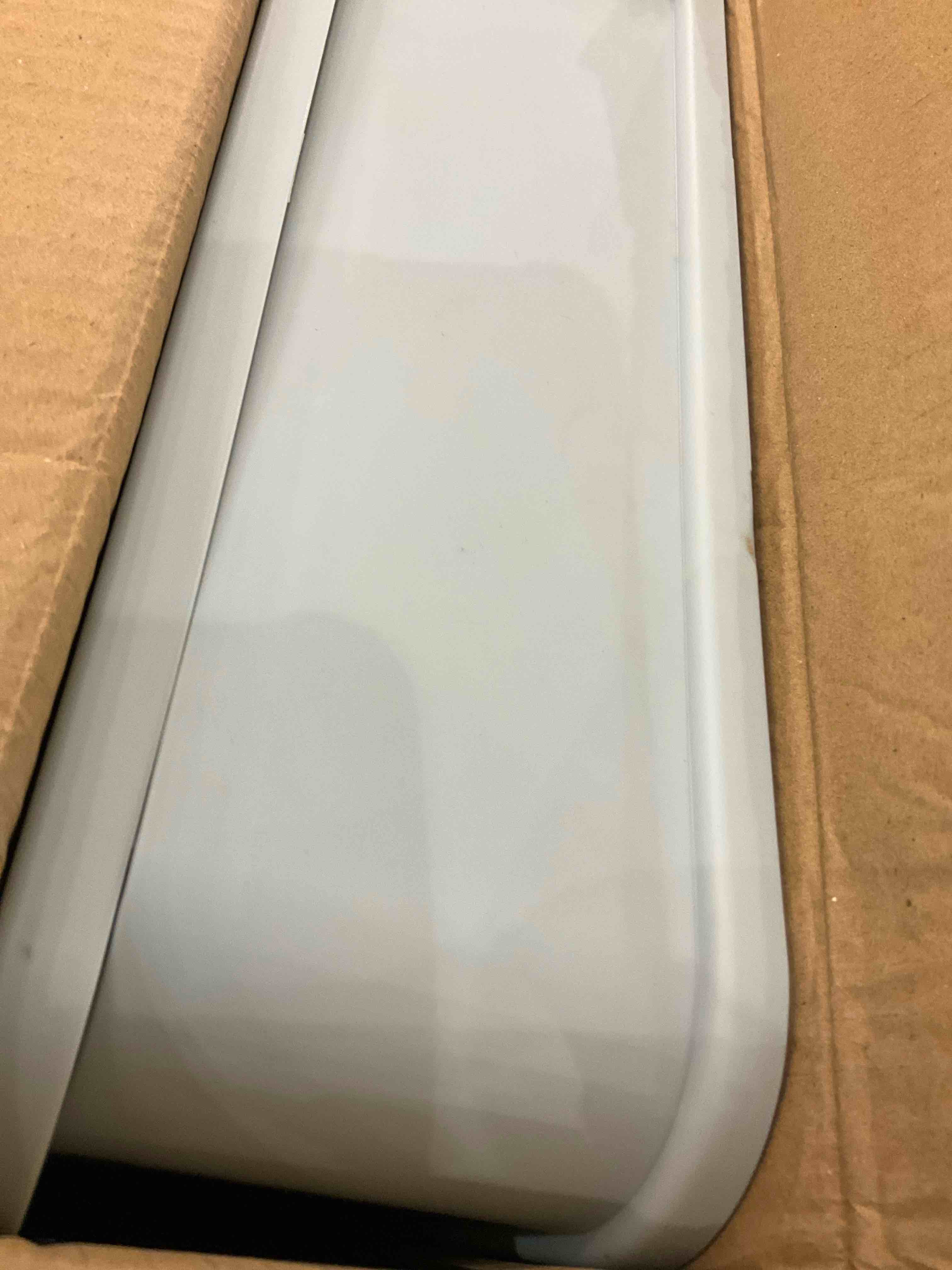 https://s3.amazonaws.com/lotting-images-prod/BargainHunt/EXS01140808_1708356283538.jpeg