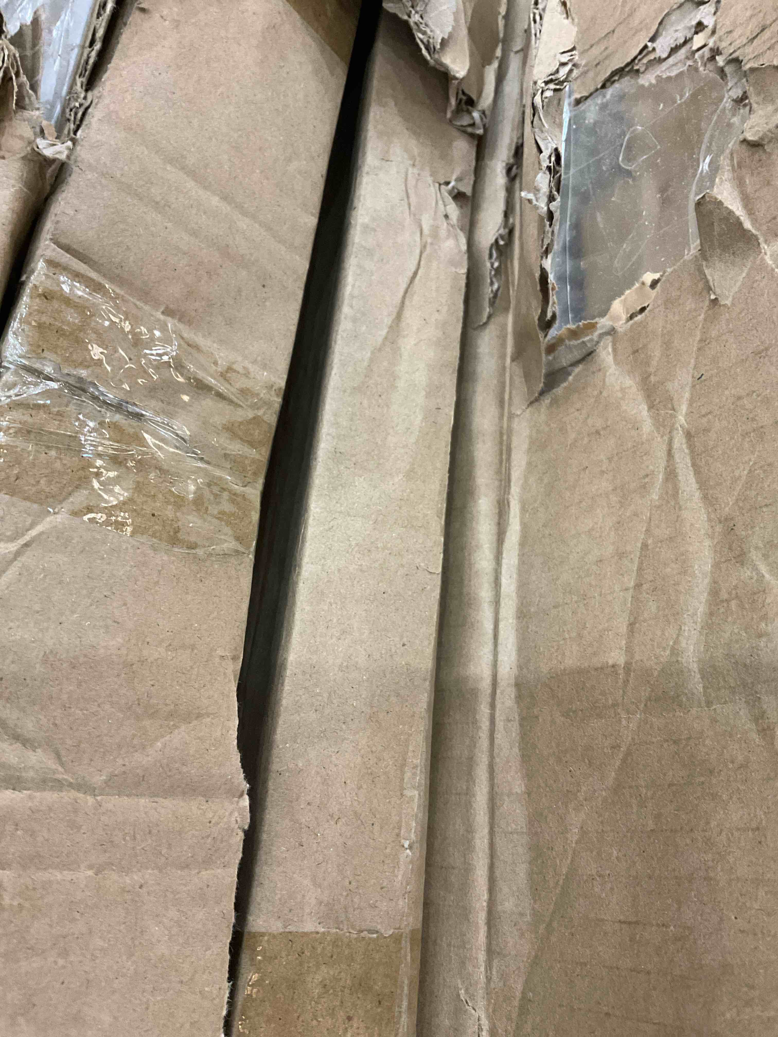 https://s3.amazonaws.com/lotting-images-prod/BargainHunt/EXS01140816_1708357486771.jpeg