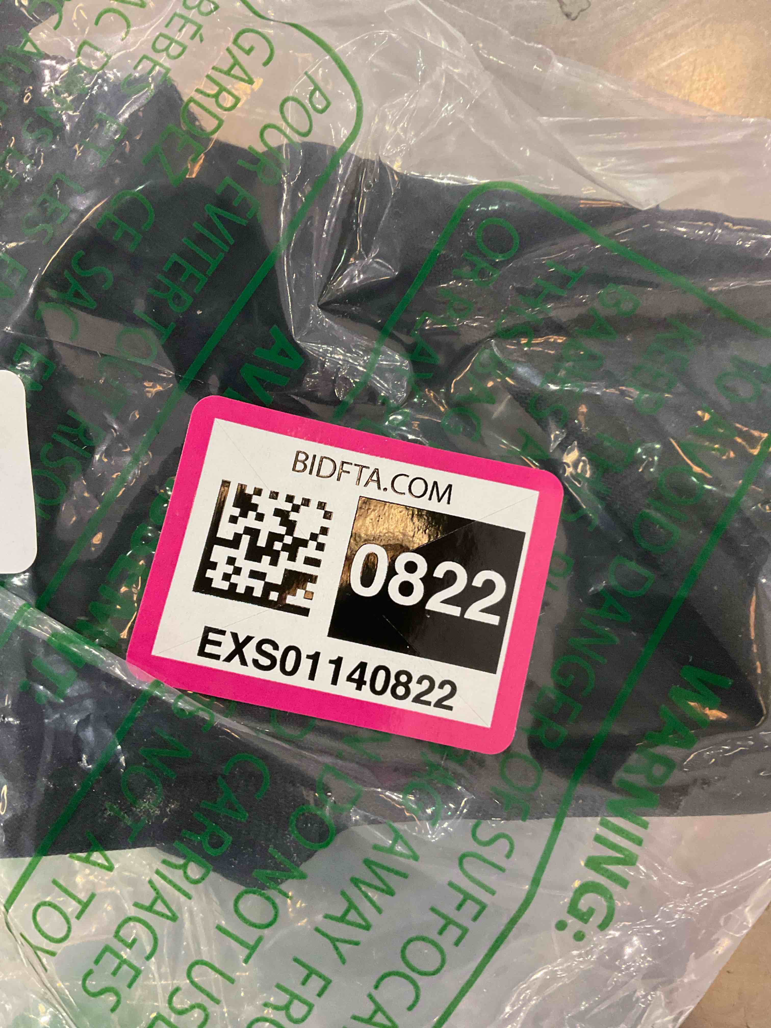 https://s3.amazonaws.com/lotting-images-prod/BargainHunt/EXS01140822_1708358362553.jpeg