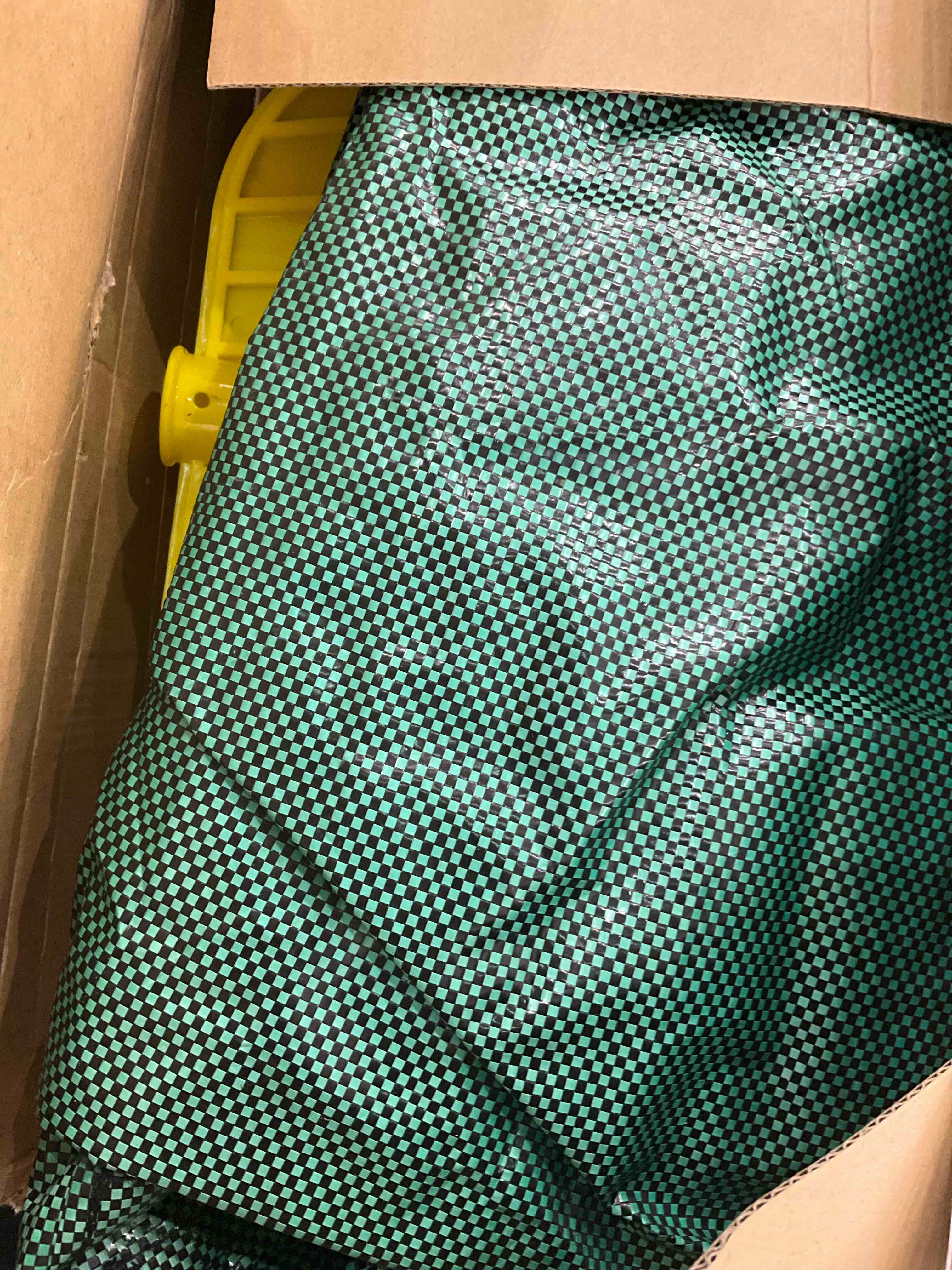 https://s3.amazonaws.com/lotting-images-prod/BargainHunt/EXS01140923_1708435811107.jpeg