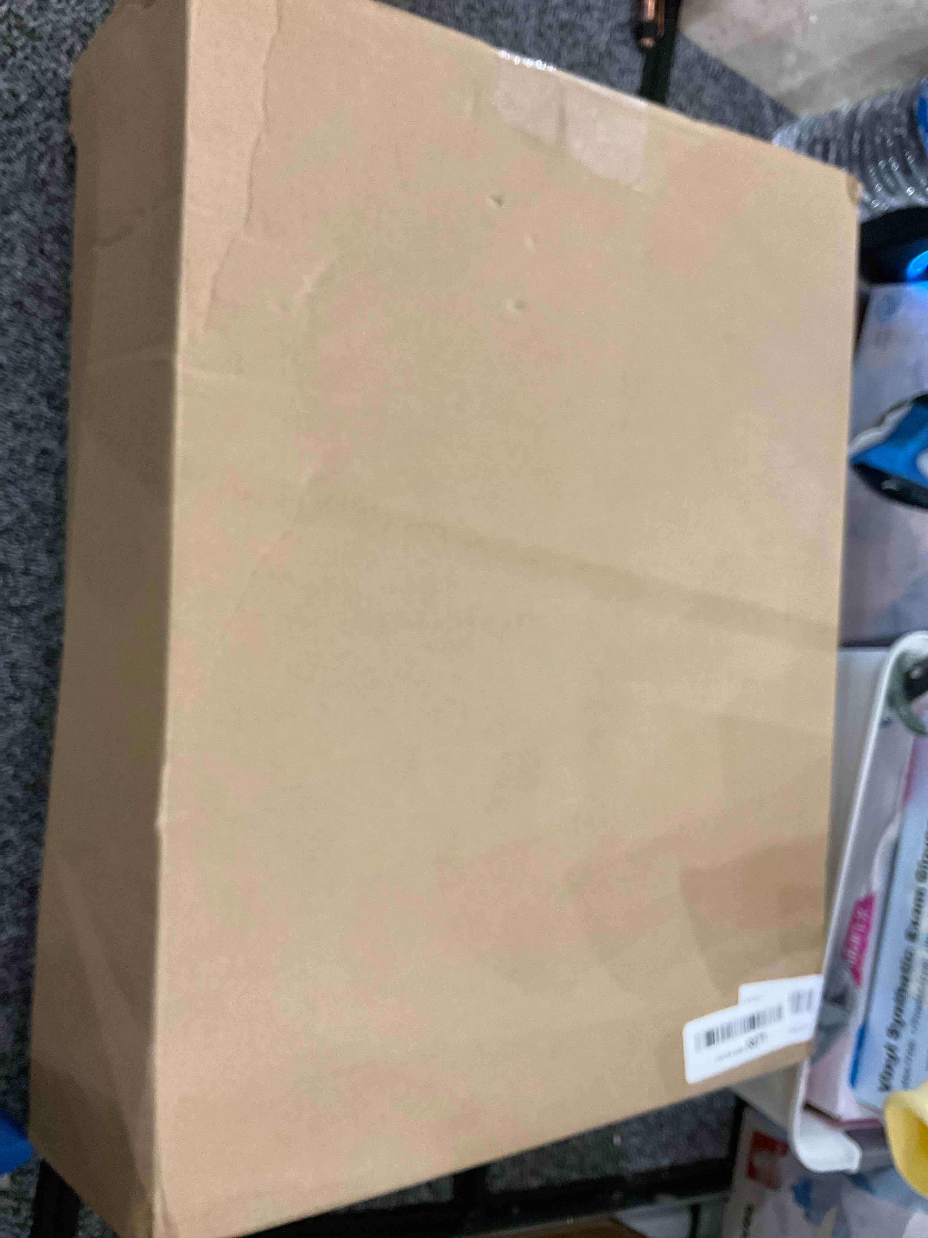 https://s3.amazonaws.com/lotting-images-prod/BargainHunt/EXS01141243_1707853150235.jpeg