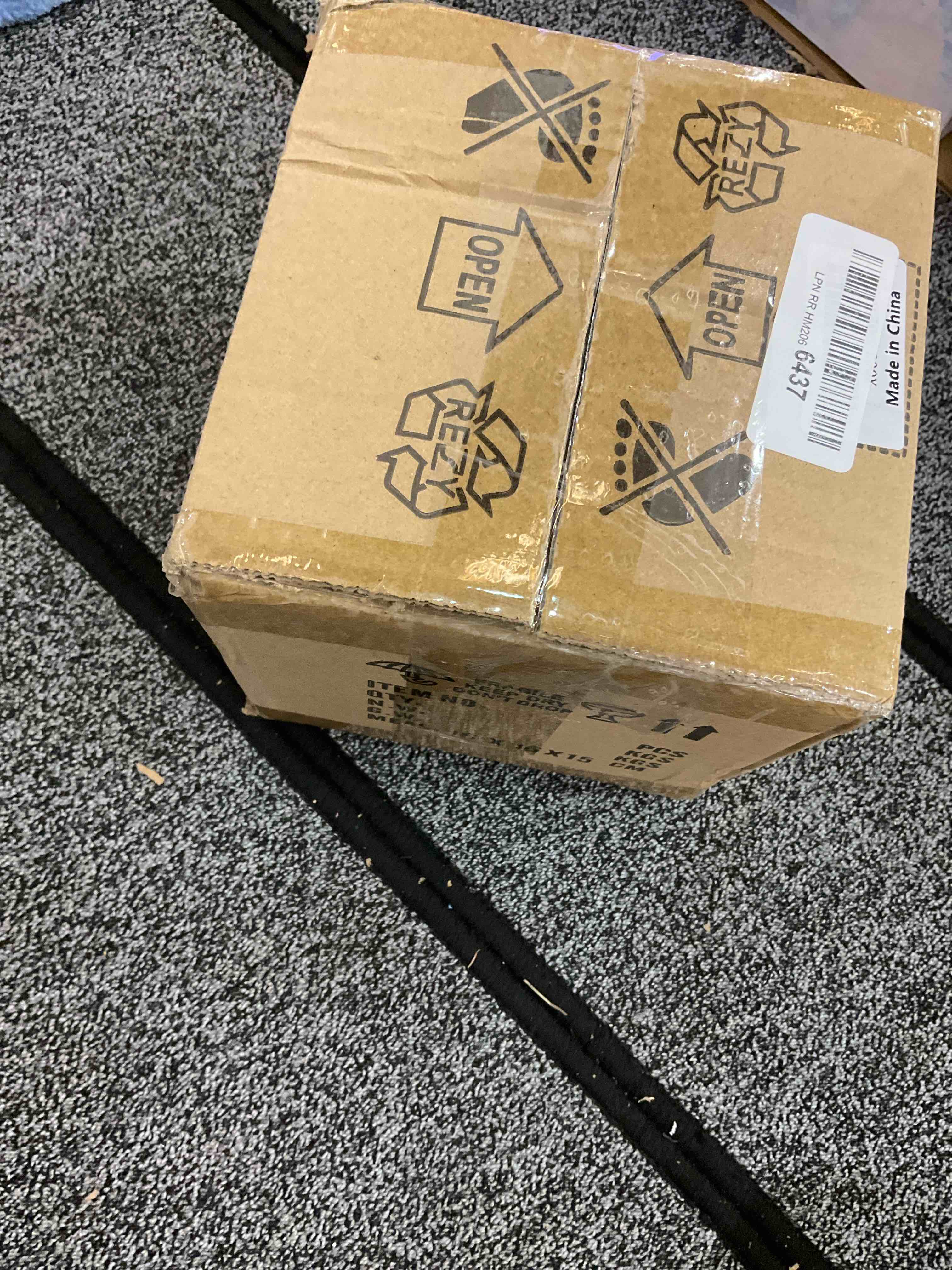 https://s3.amazonaws.com/lotting-images-prod/BargainHunt/EXS01141345_1707934019277.jpeg