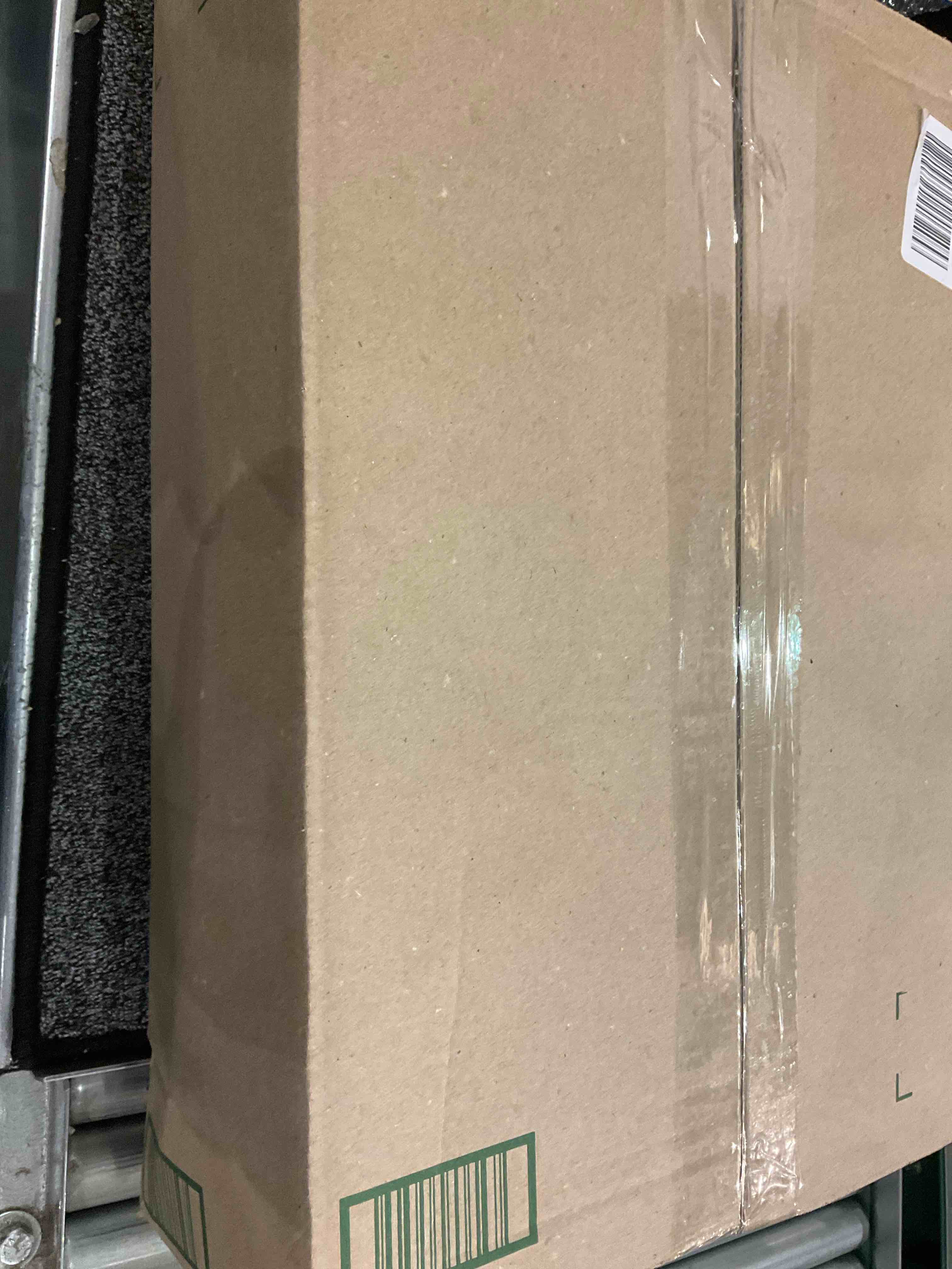 https://s3.amazonaws.com/lotting-images-prod/BargainHunt/EXS01141665_1708694826237.jpeg