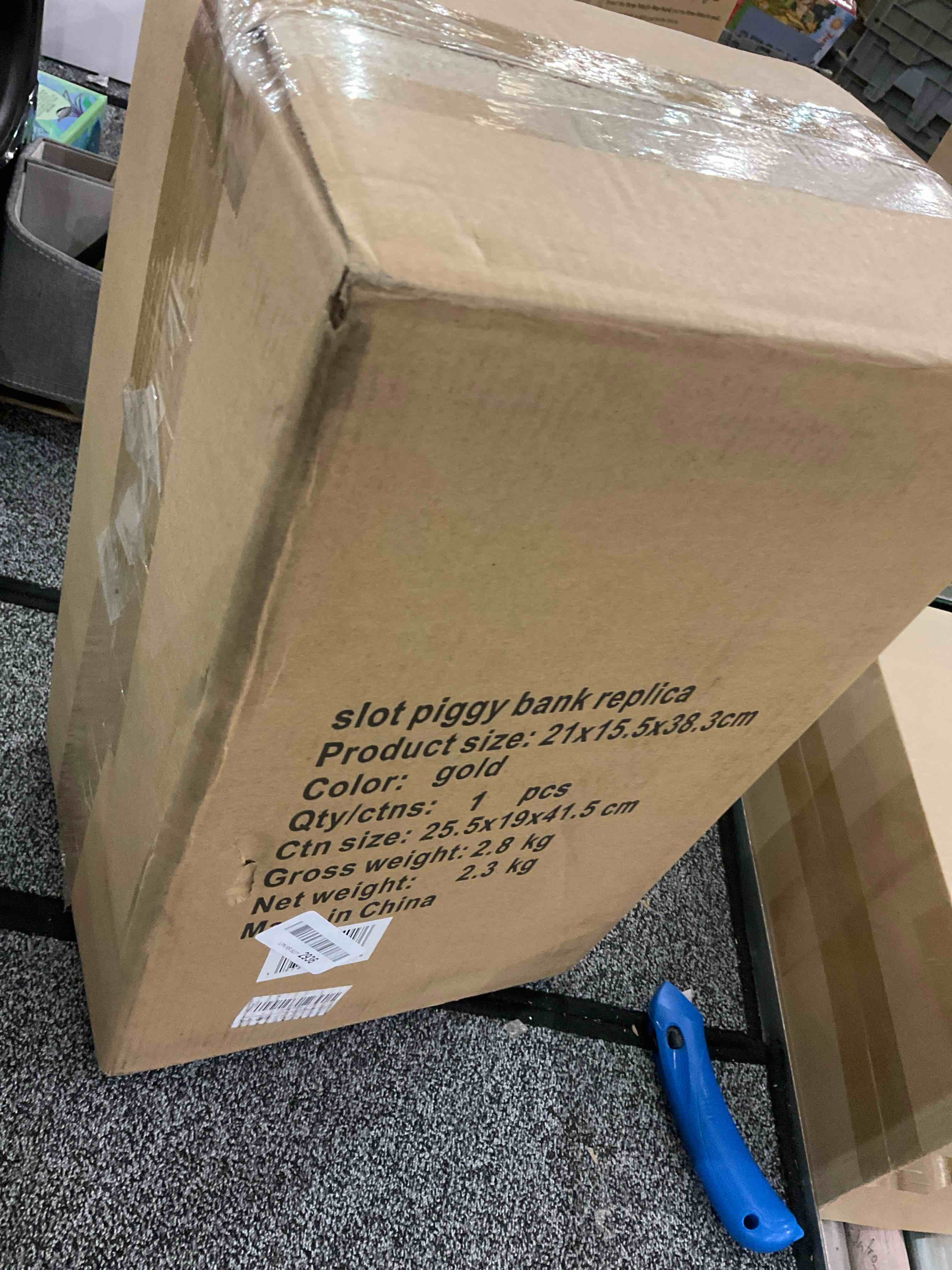 https://s3.amazonaws.com/lotting-images-prod/BargainHunt/EXS01141683_1708702114680.jpeg