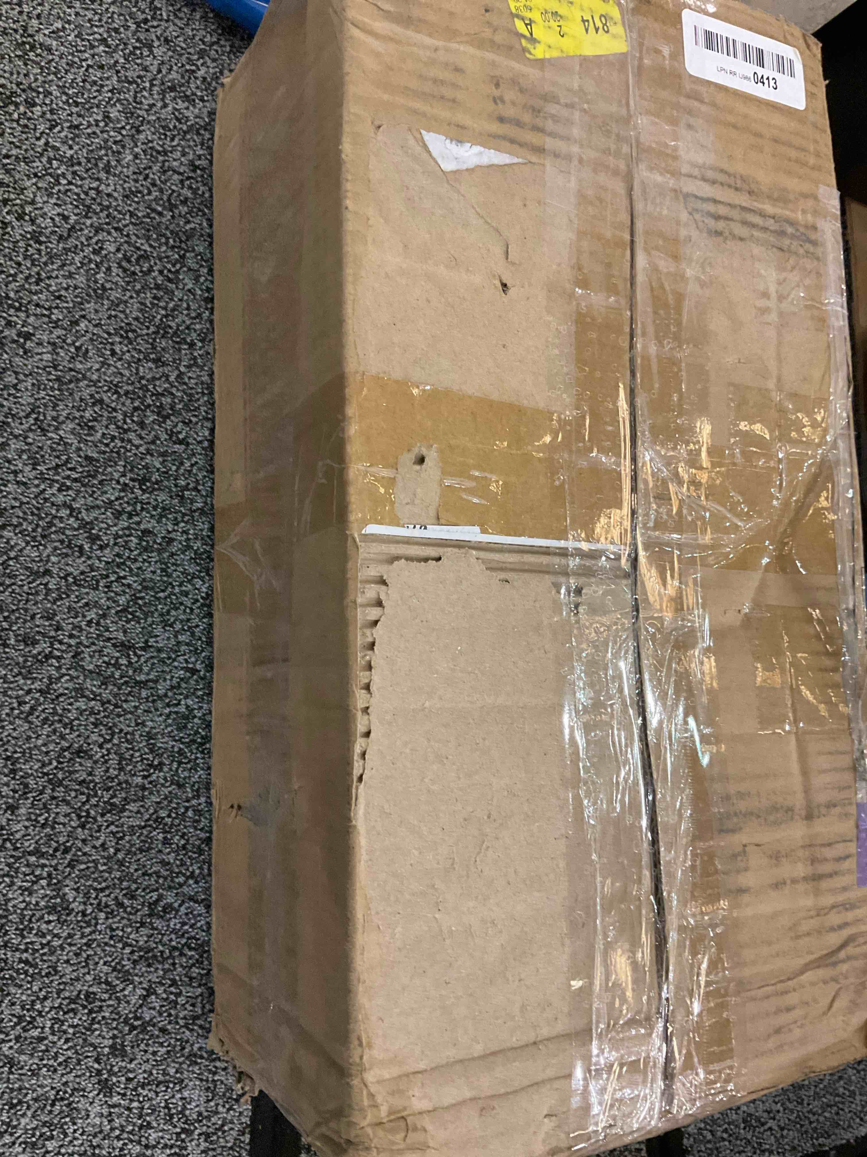 https://s3.amazonaws.com/lotting-images-prod/BargainHunt/EXS01141738_1708717547495.jpeg