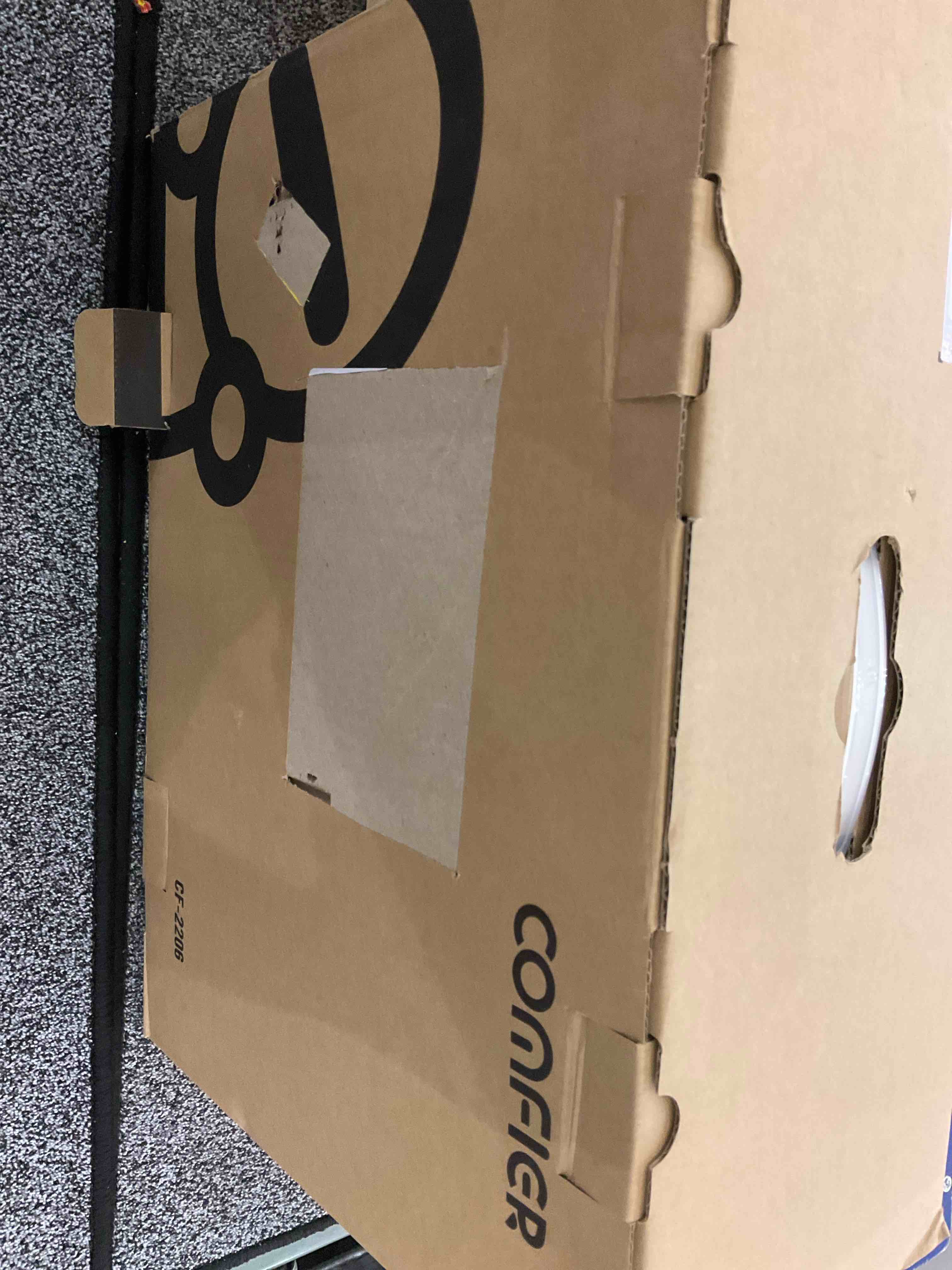 https://s3.amazonaws.com/lotting-images-prod/BargainHunt/EXS01141782_1709044592295.jpeg