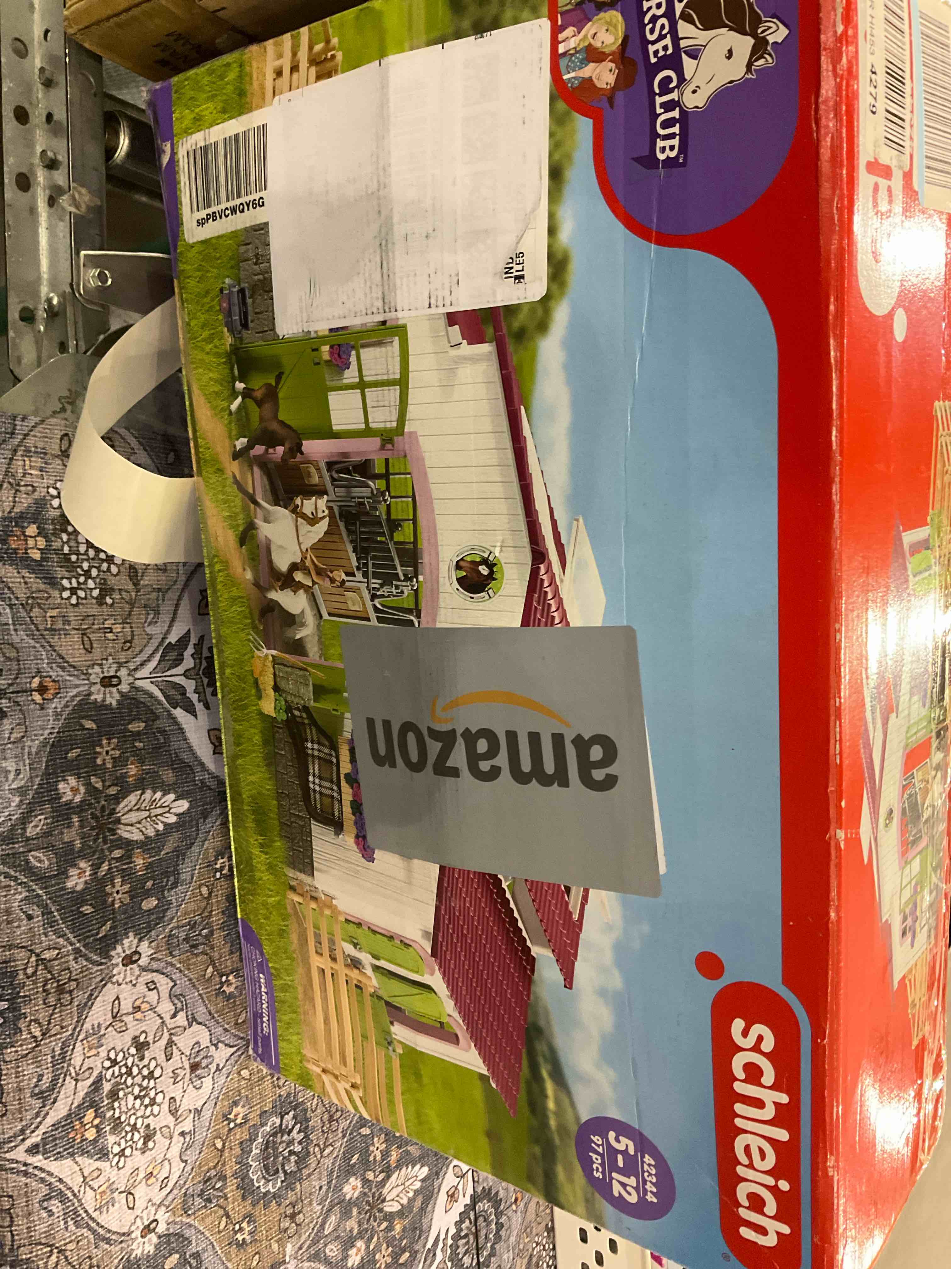 Schleich Horse Club, Horse Gifts for Girls and Boys, Riding Center with Rider and Horses, Horse Stable Horse Set with Horse Toys, 97 Pieces