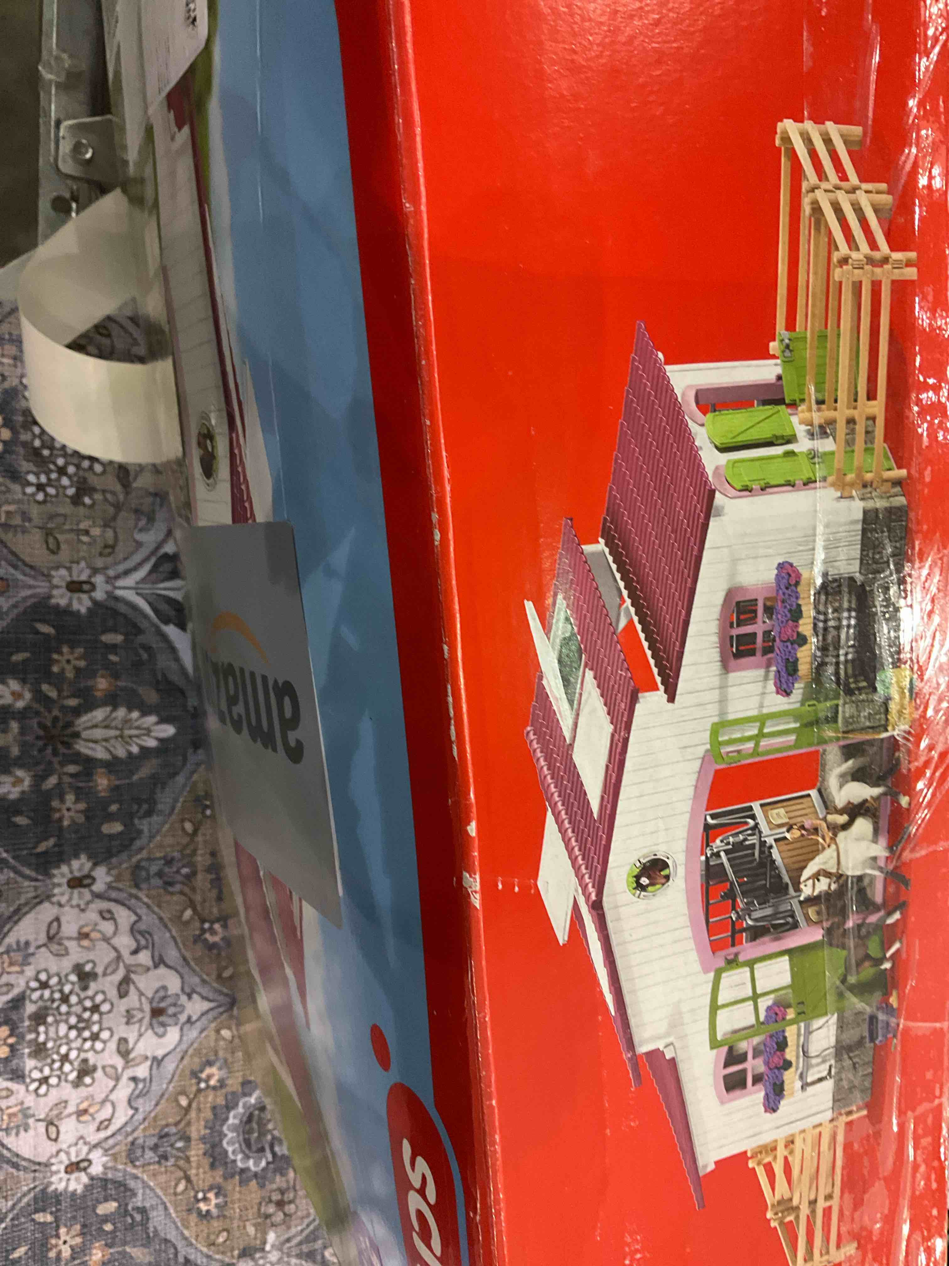 https://s3.amazonaws.com/lotting-images-prod/BargainHunt/EXS01141957_1709210102681.jpeg