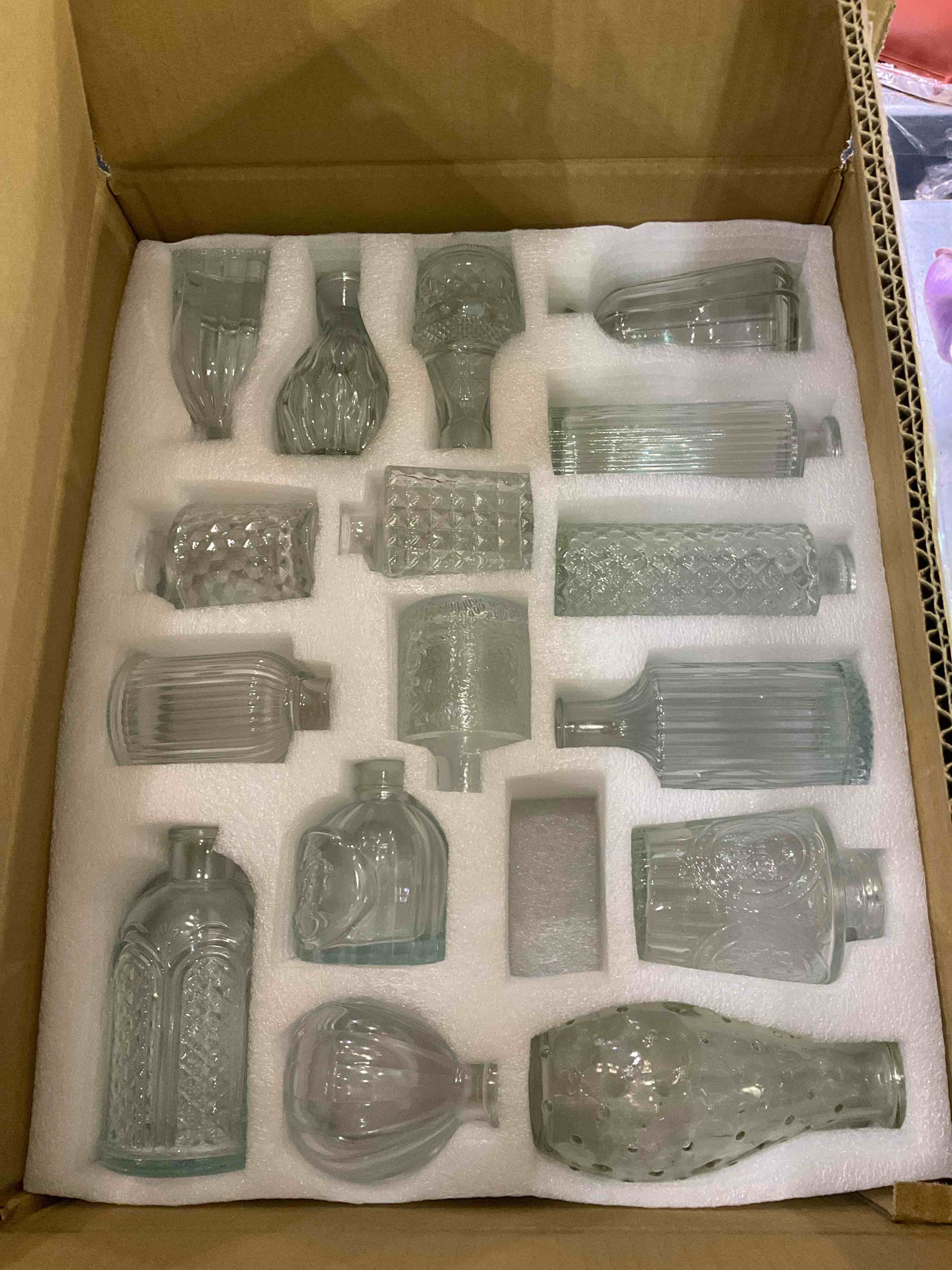 https://s3.amazonaws.com/lotting-images-prod/BargainHunt/EXS01142099_1707755943347.jpeg