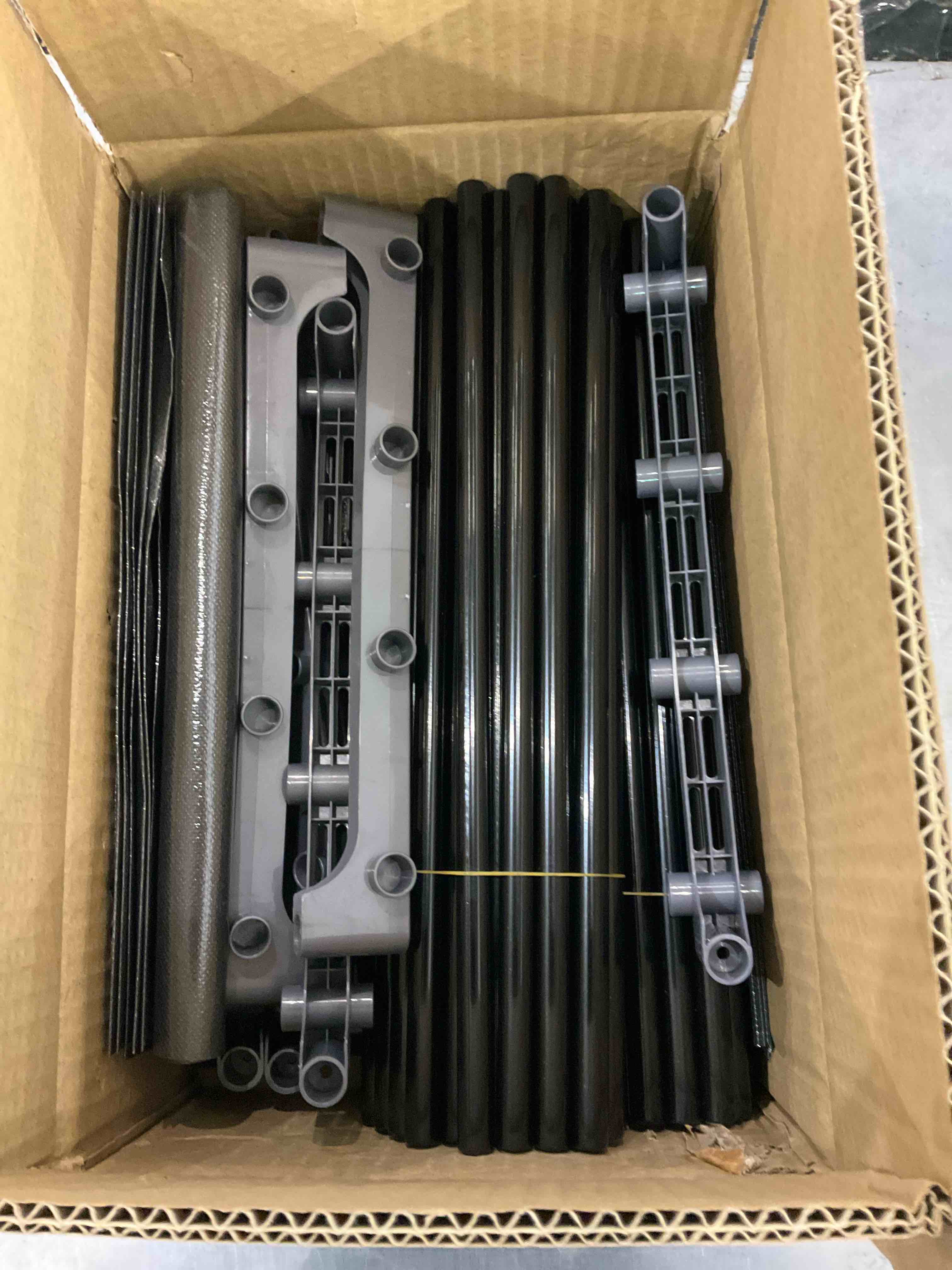 https://s3.amazonaws.com/lotting-images-prod/BargainHunt/EXS01142123_1707760813363.jpeg