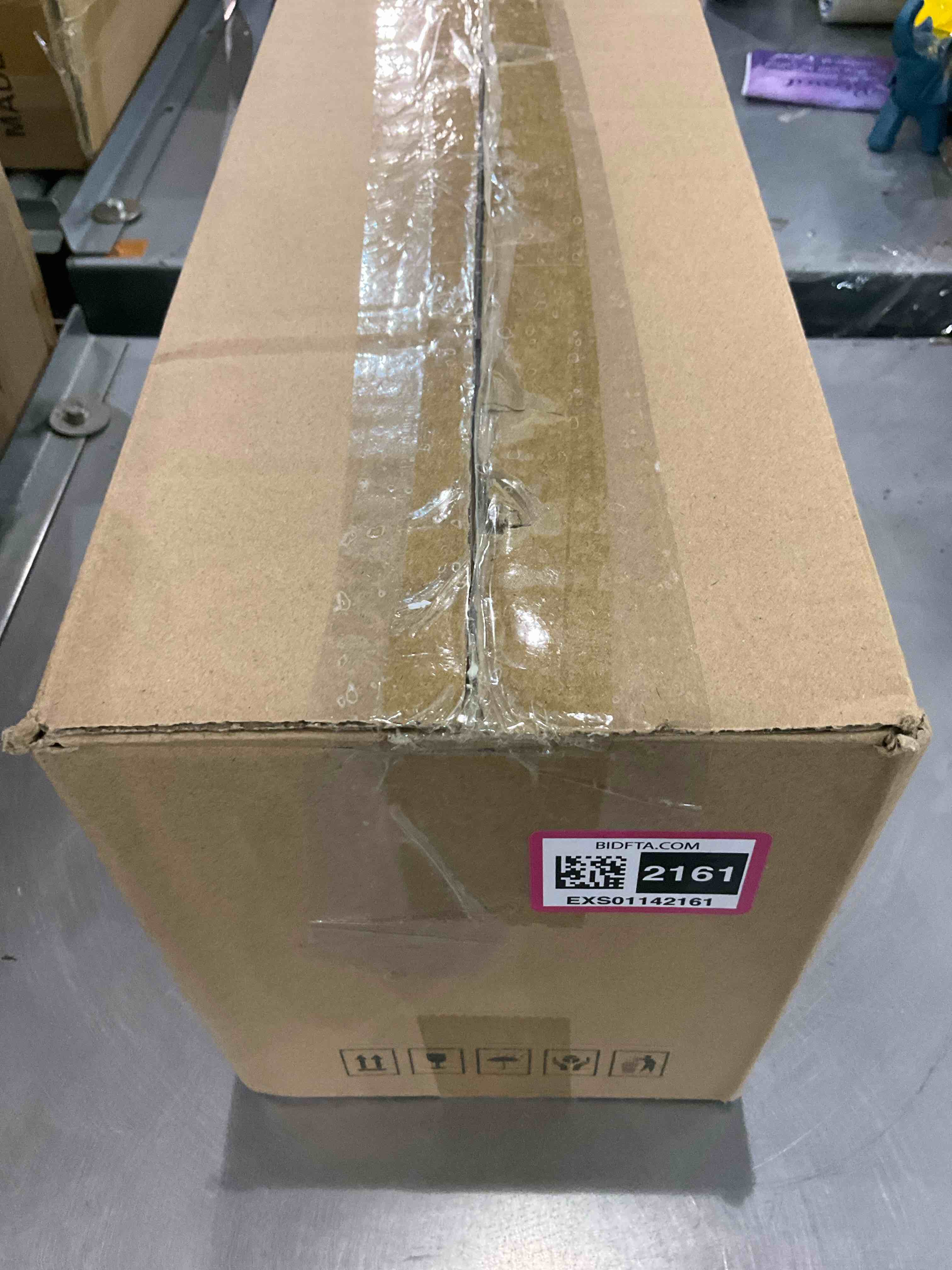 https://s3.amazonaws.com/lotting-images-prod/BargainHunt/EXS01142161_1707827119296.jpeg