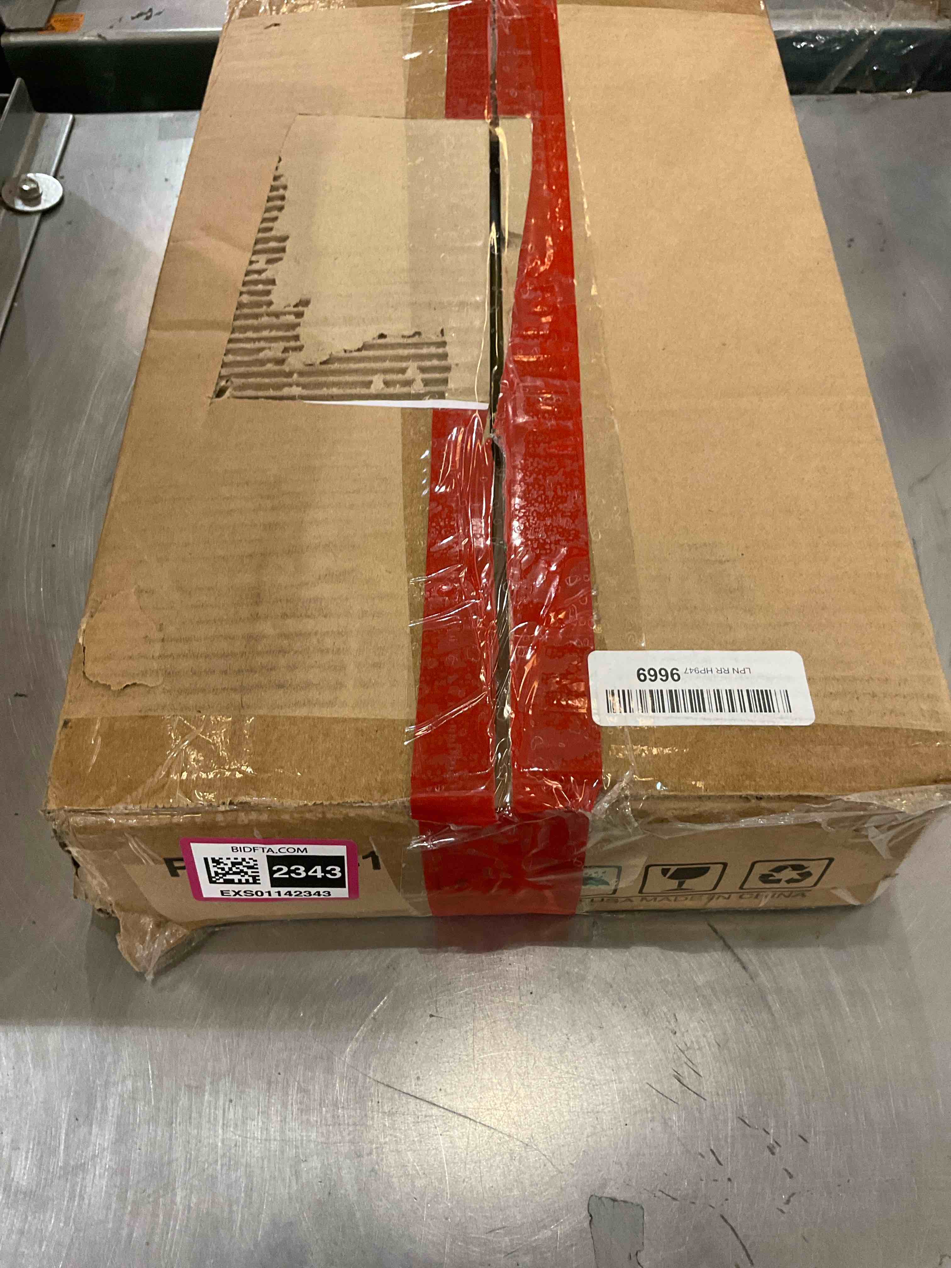 https://s3.amazonaws.com/lotting-images-prod/BargainHunt/EXS01142343_1707854793762.jpeg
