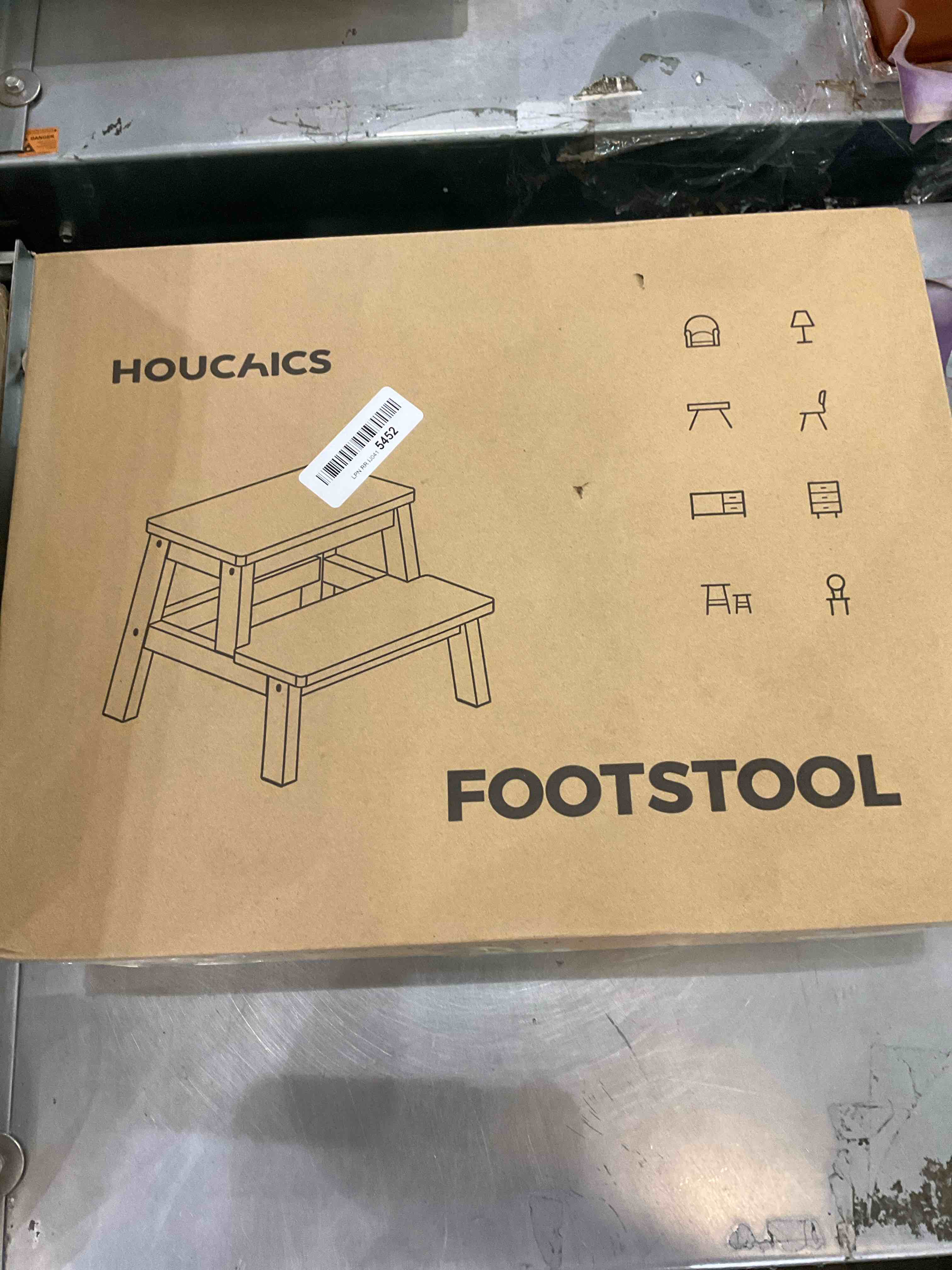 https://s3.amazonaws.com/lotting-images-prod/BargainHunt/EXS01142345_1707854924998.jpeg