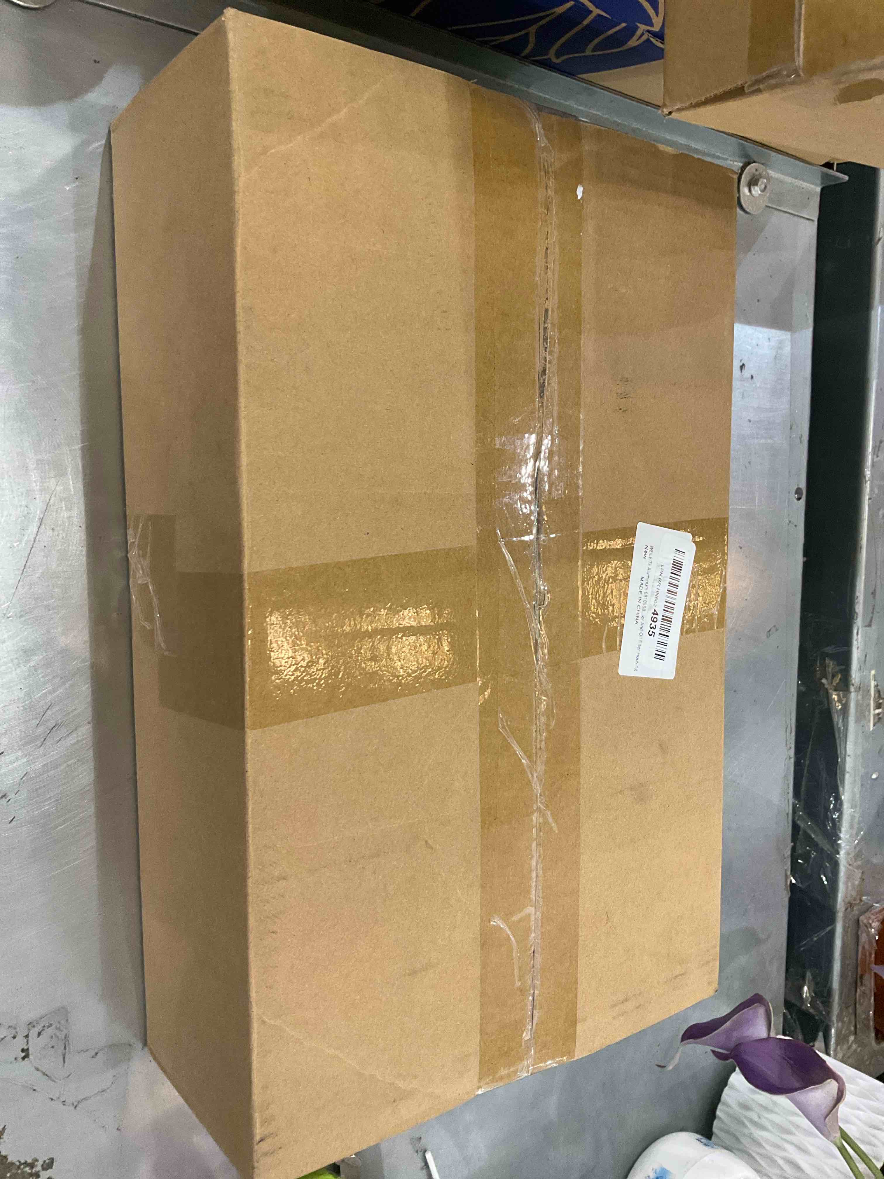 https://s3.amazonaws.com/lotting-images-prod/BargainHunt/EXS01142348_1707855206285.jpeg