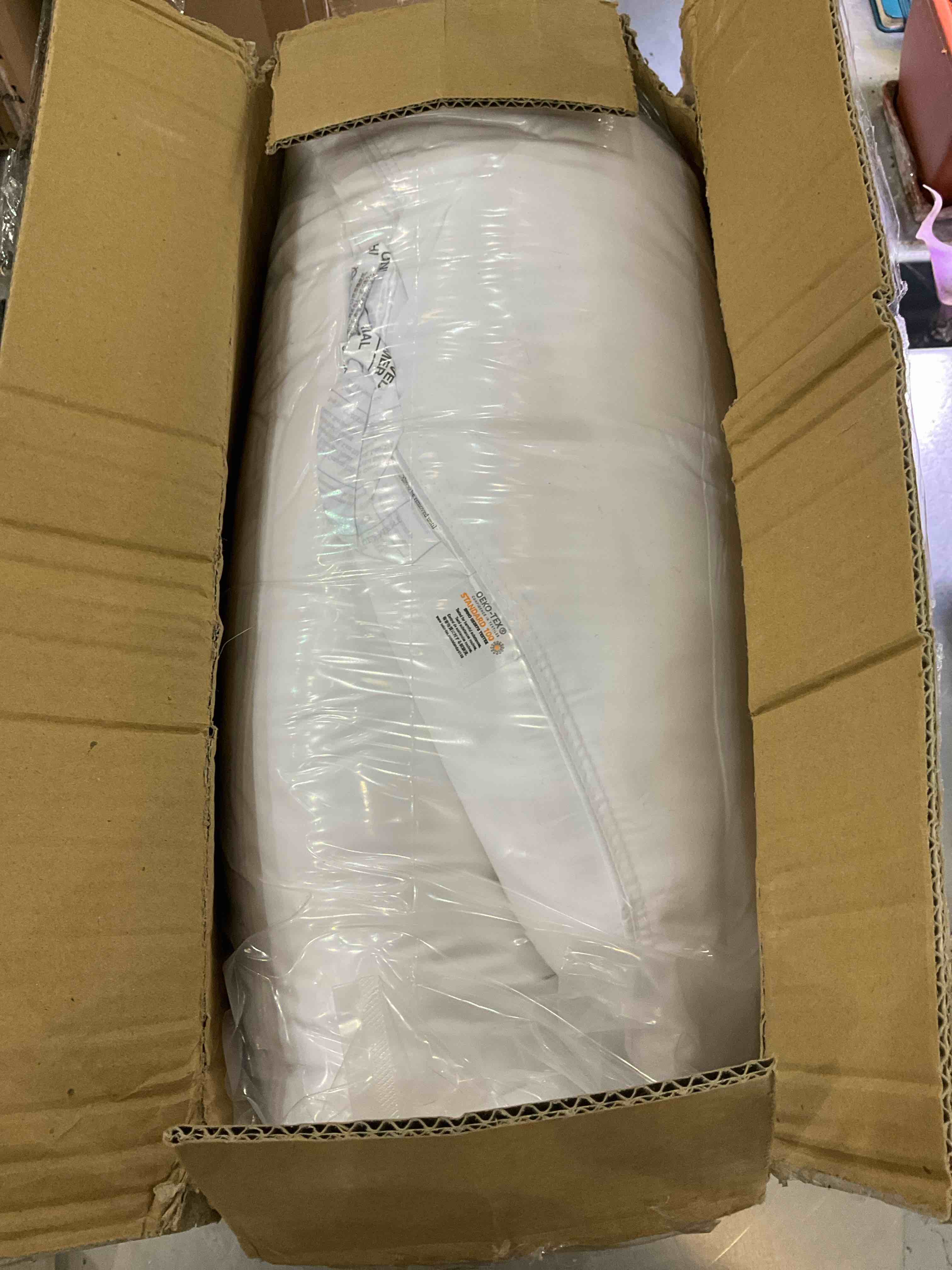https://s3.amazonaws.com/lotting-images-prod/BargainHunt/EXS01142433_1707923081984.jpeg