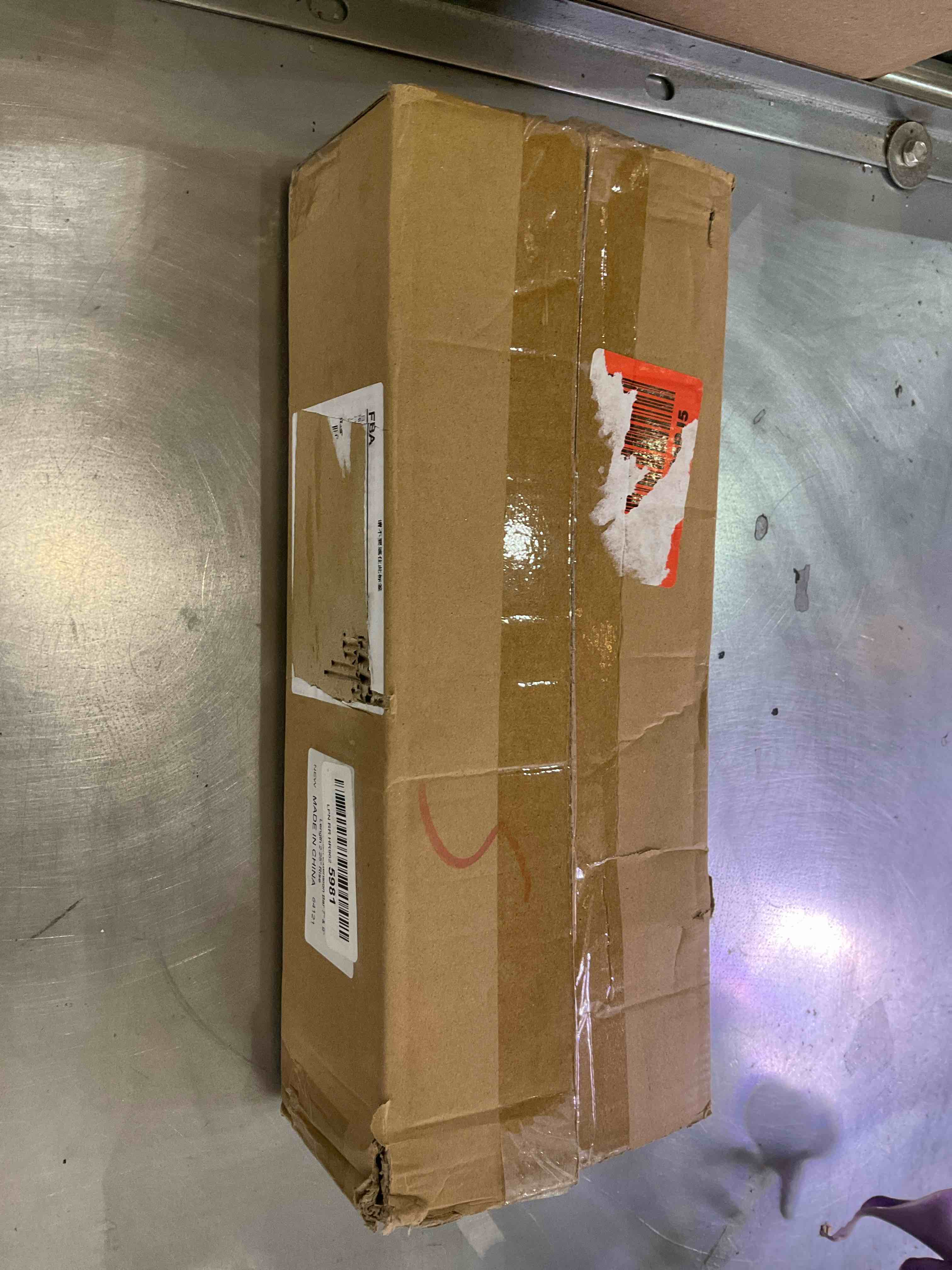 https://s3.amazonaws.com/lotting-images-prod/BargainHunt/EXS01142438_1707923705118.jpeg