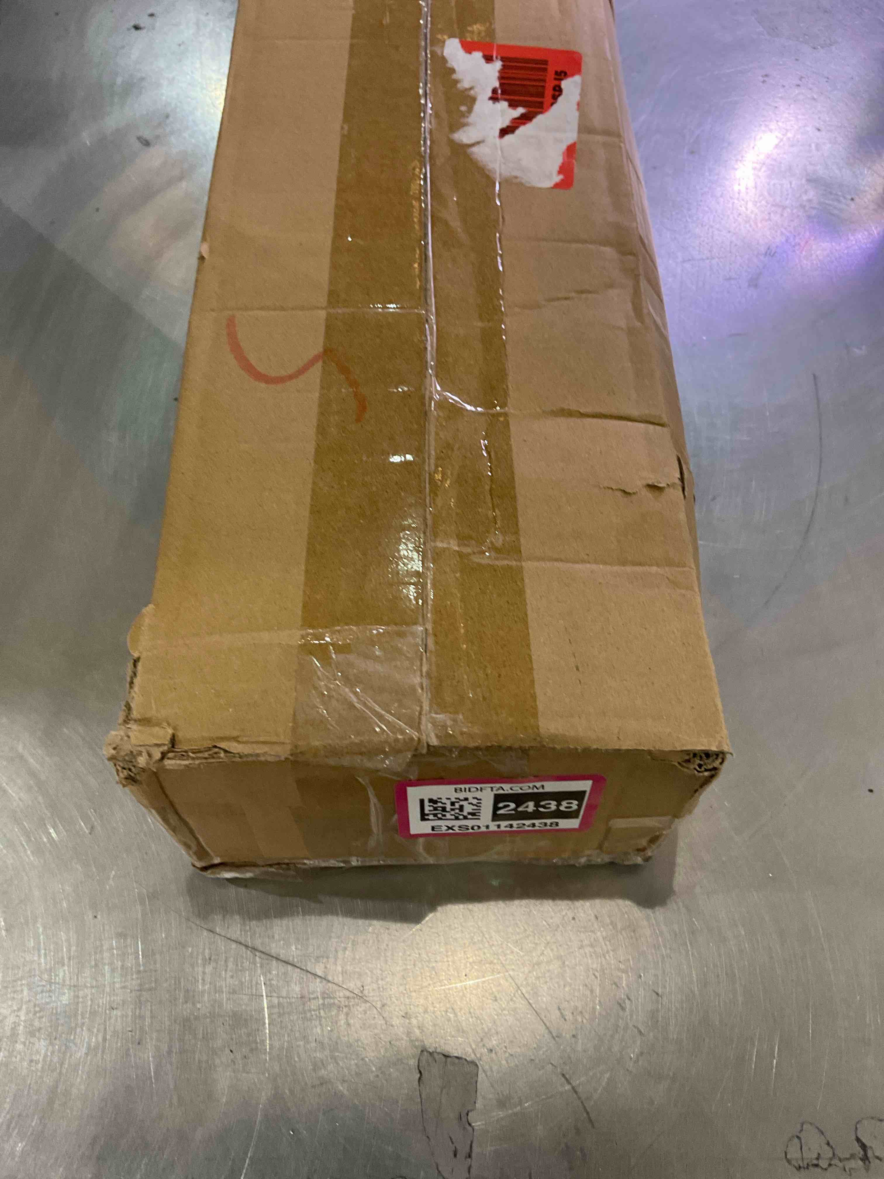 https://s3.amazonaws.com/lotting-images-prod/BargainHunt/EXS01142438_1707923722101.jpeg