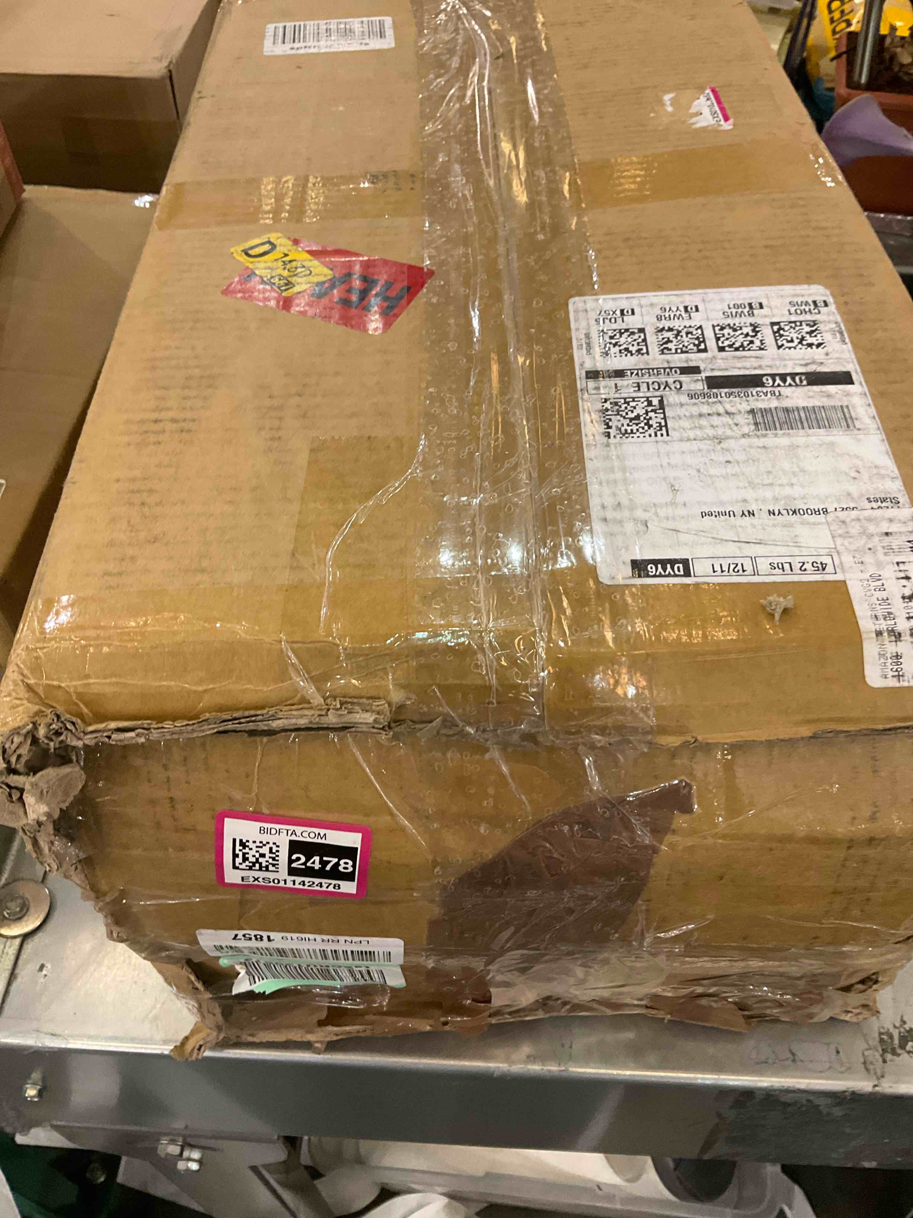 https://s3.amazonaws.com/lotting-images-prod/BargainHunt/EXS01142478_1707933676783.jpeg