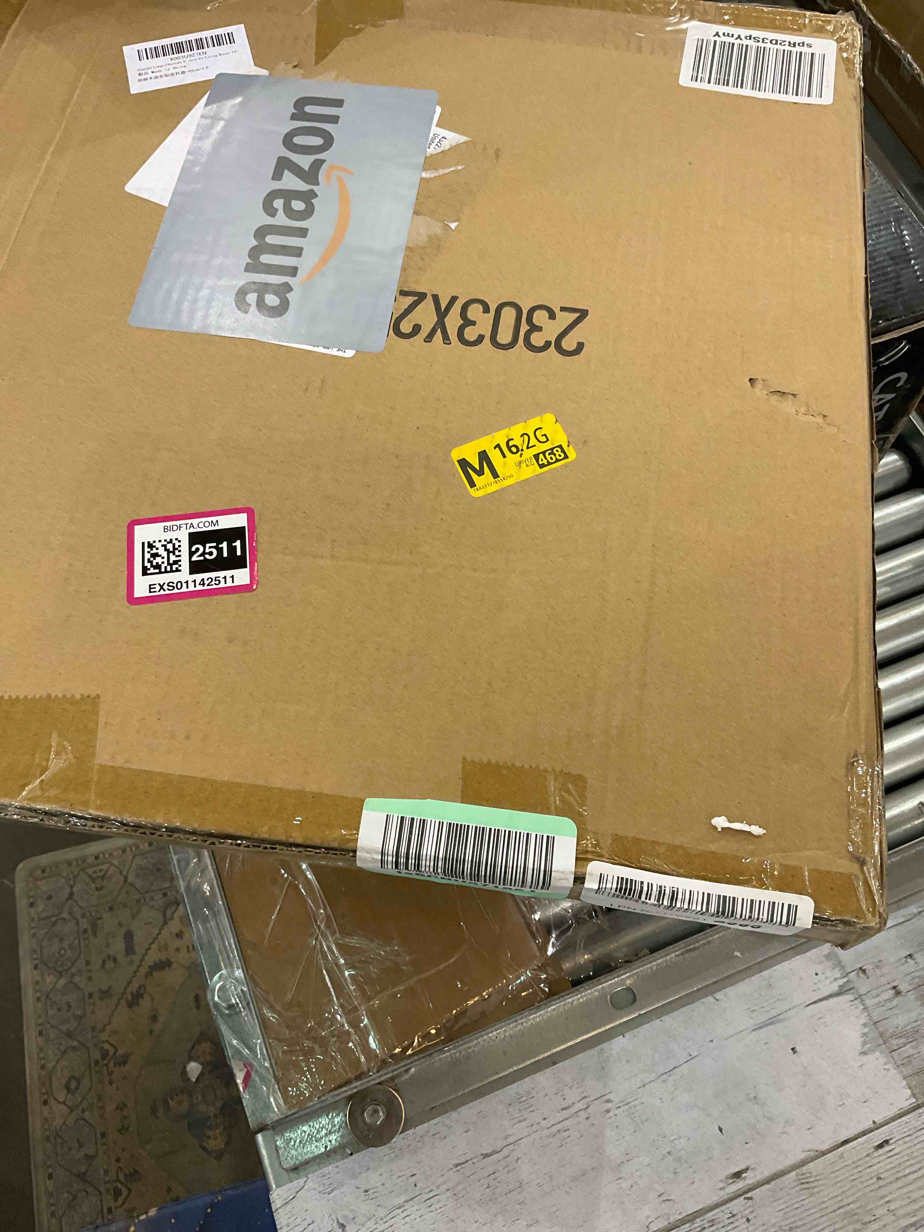 https://s3.amazonaws.com/lotting-images-prod/BargainHunt/EXS01142511_1708544114587.jpeg
