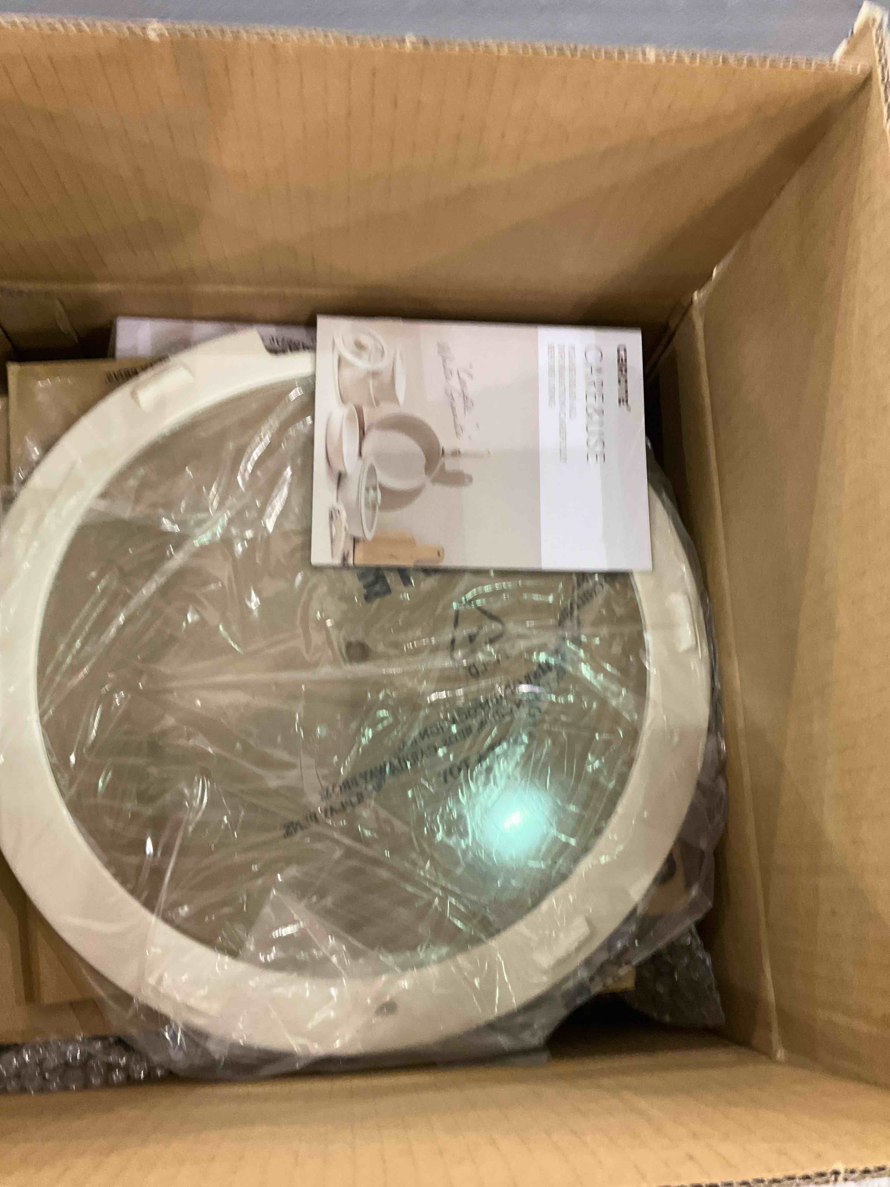 https://s3.amazonaws.com/lotting-images-prod/BargainHunt/EXS01142706_1708951586400.jpeg