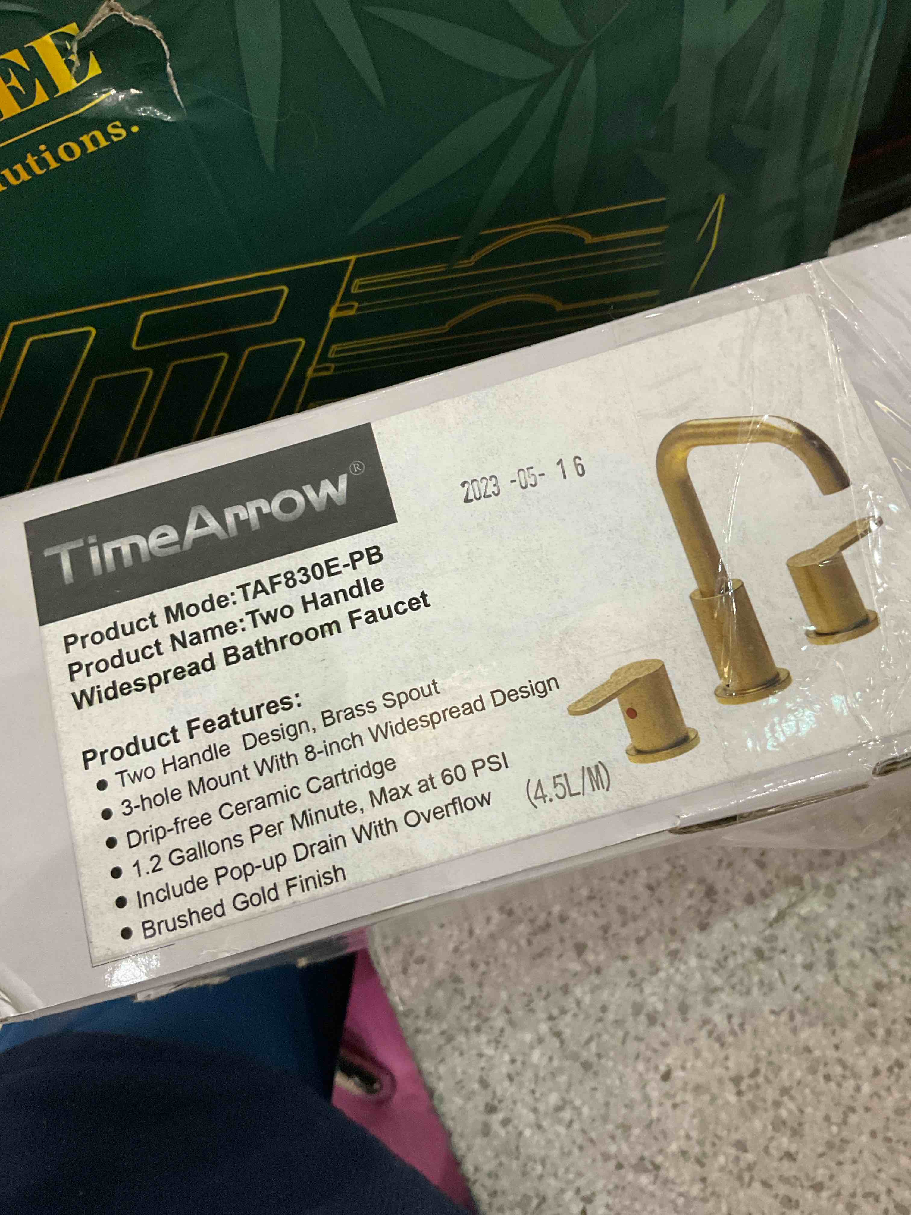 https://s3.amazonaws.com/lotting-images-prod/BargainHunt/EXS01142864_1709046313916.jpeg