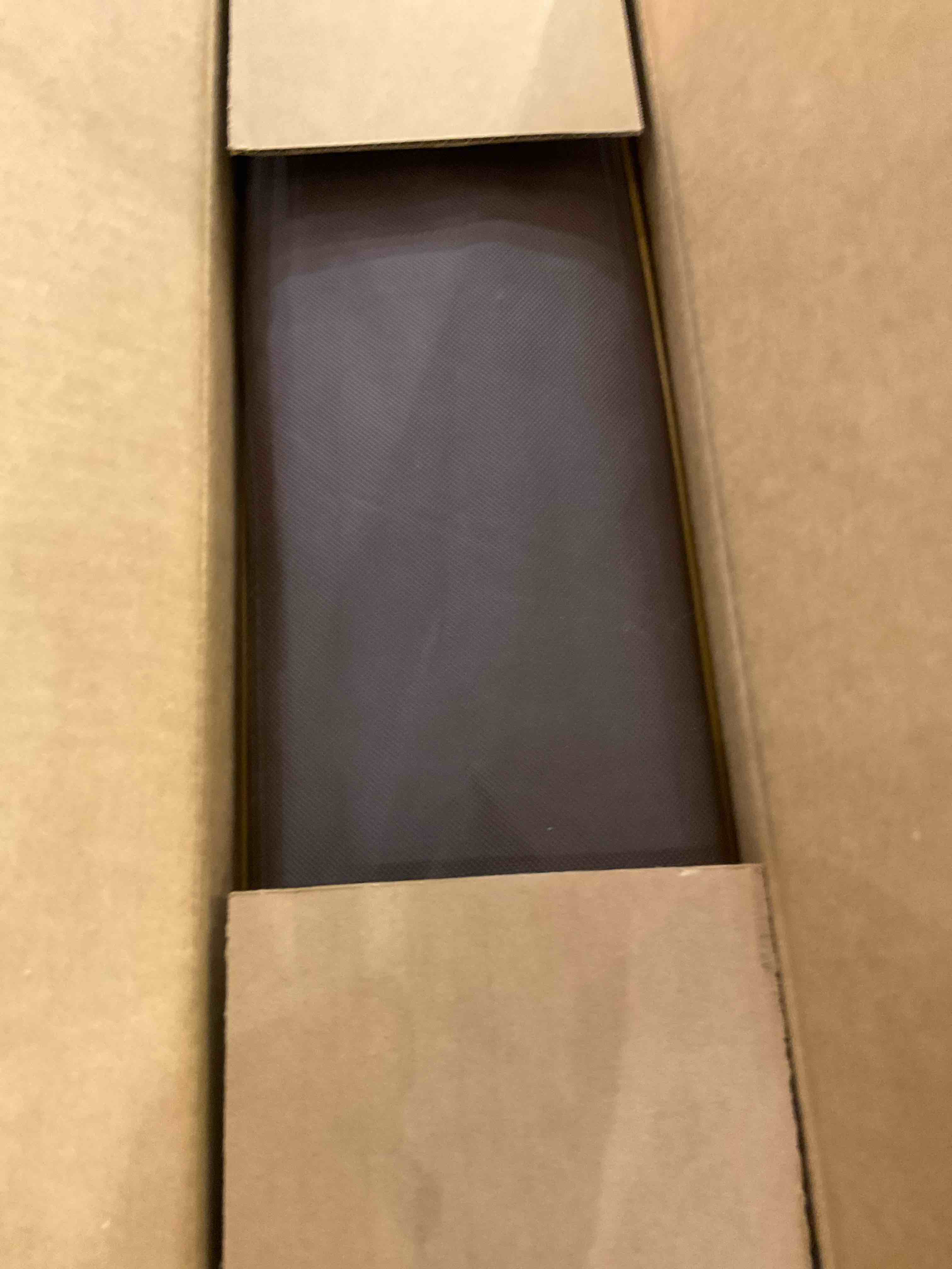 https://s3.amazonaws.com/lotting-images-prod/BargainHunt/EXS01143327_1708529081591.jpeg