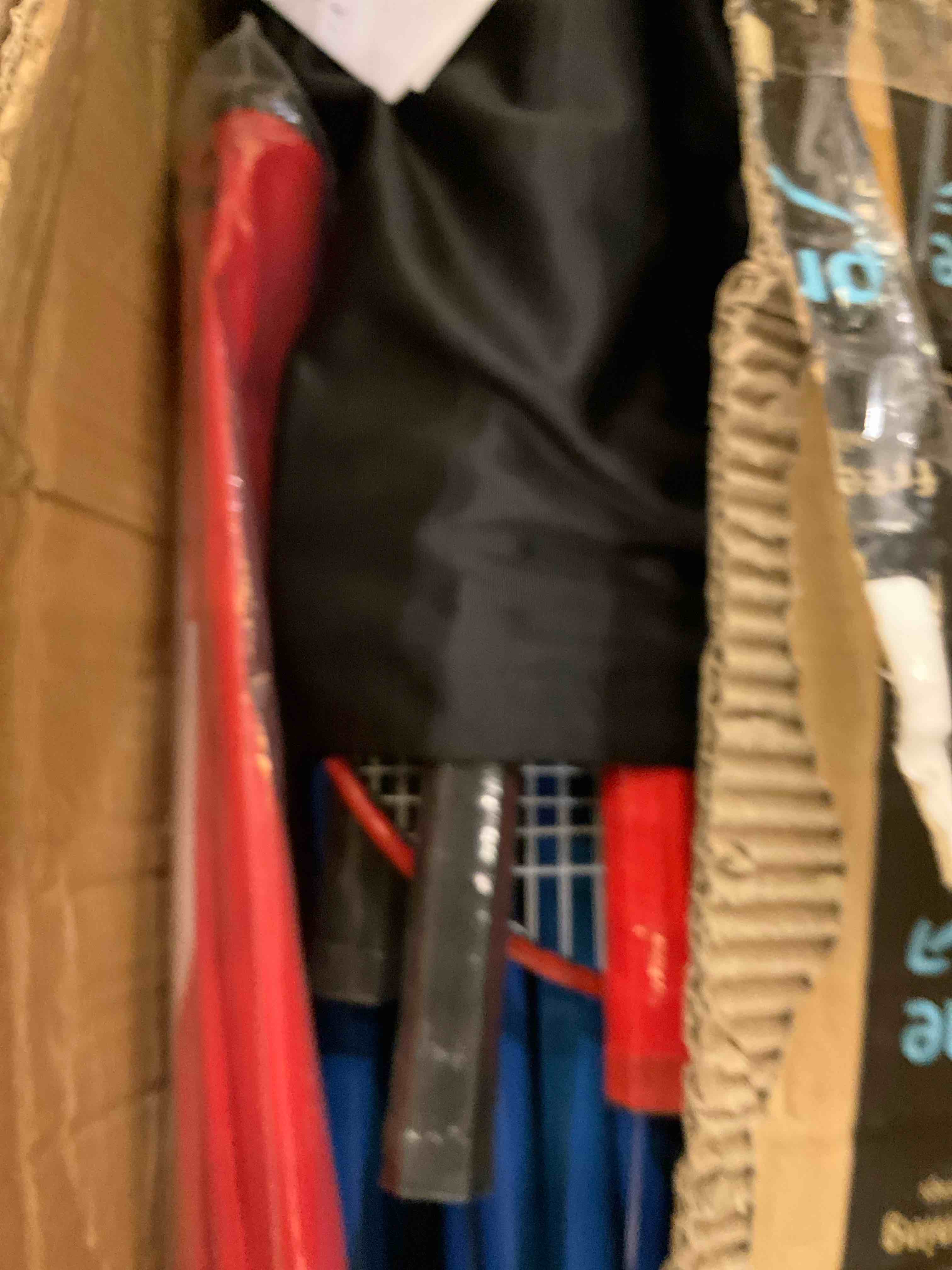 https://s3.amazonaws.com/lotting-images-prod/BargainHunt/EXS01143855_1721144571228.jpeg