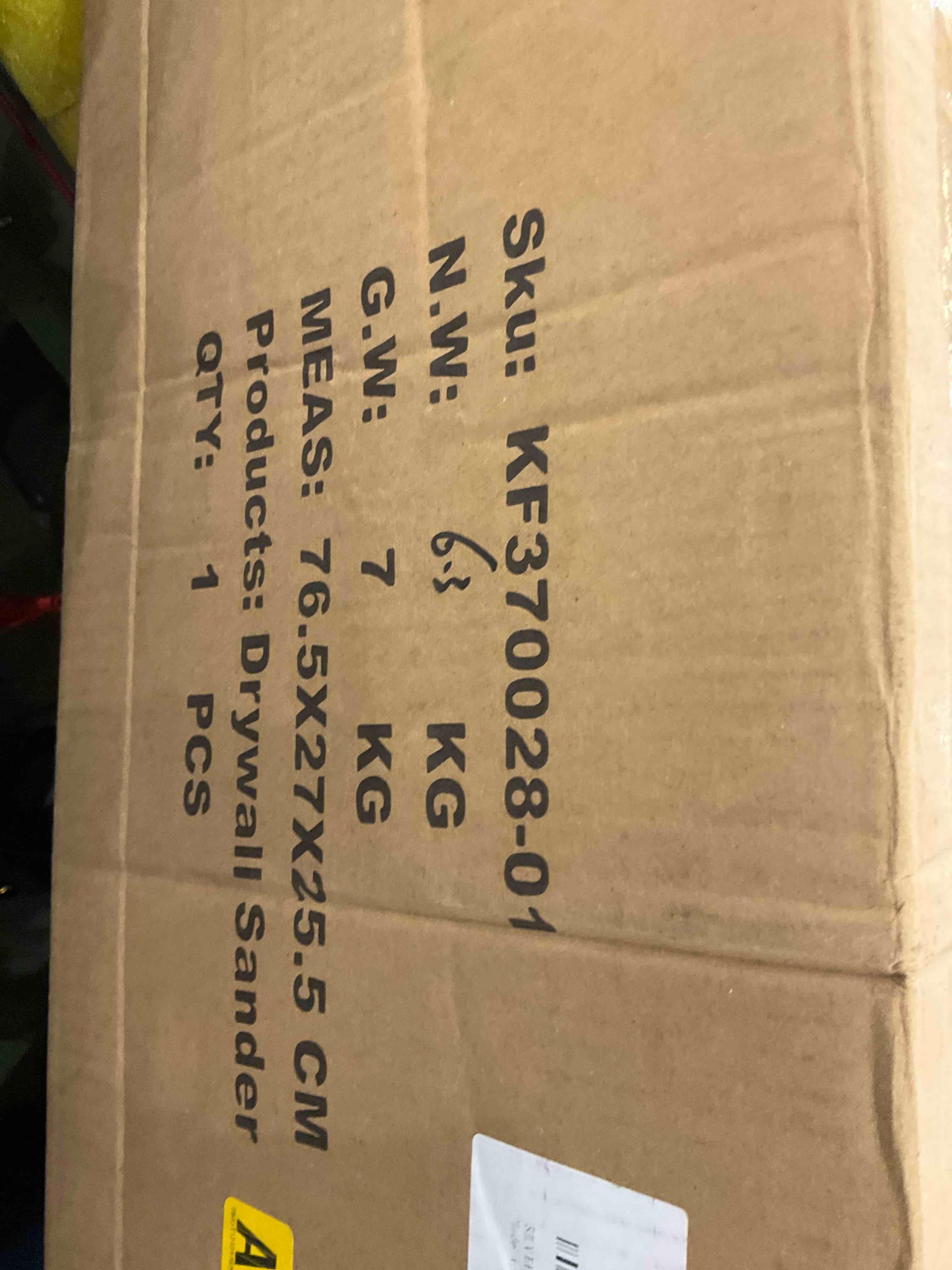 https://s3.amazonaws.com/lotting-images-prod/BargainHunt/EXS01144554_1708702386334.jpeg