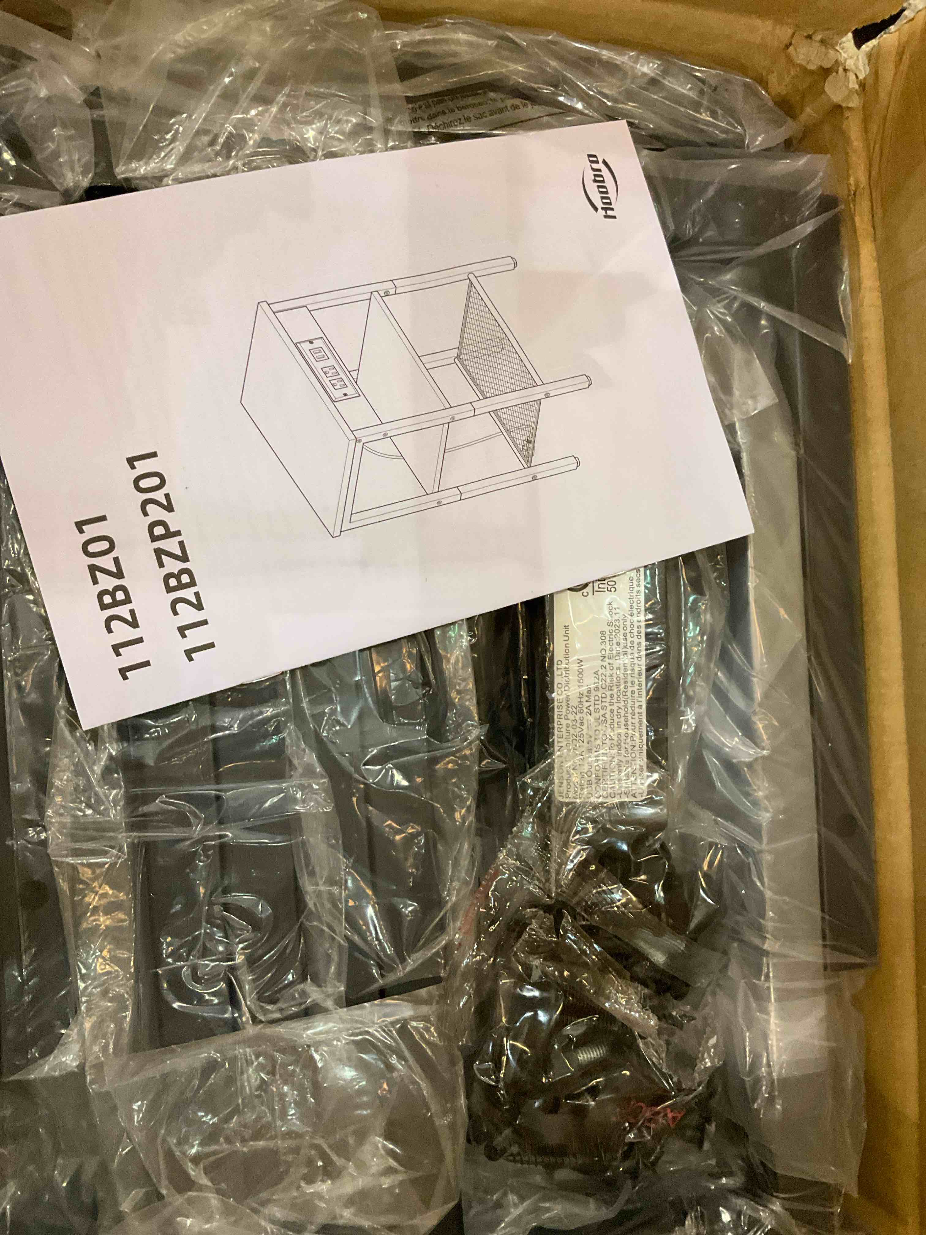 HOOBRO End Table Set of 2 with Charging Station and USB Ports, 3-Tier Nightstands with Adjustable Shelf, Narrow Side Table for Small Space in Living Room, Bedroom and Balcony, Black BB112BZP201