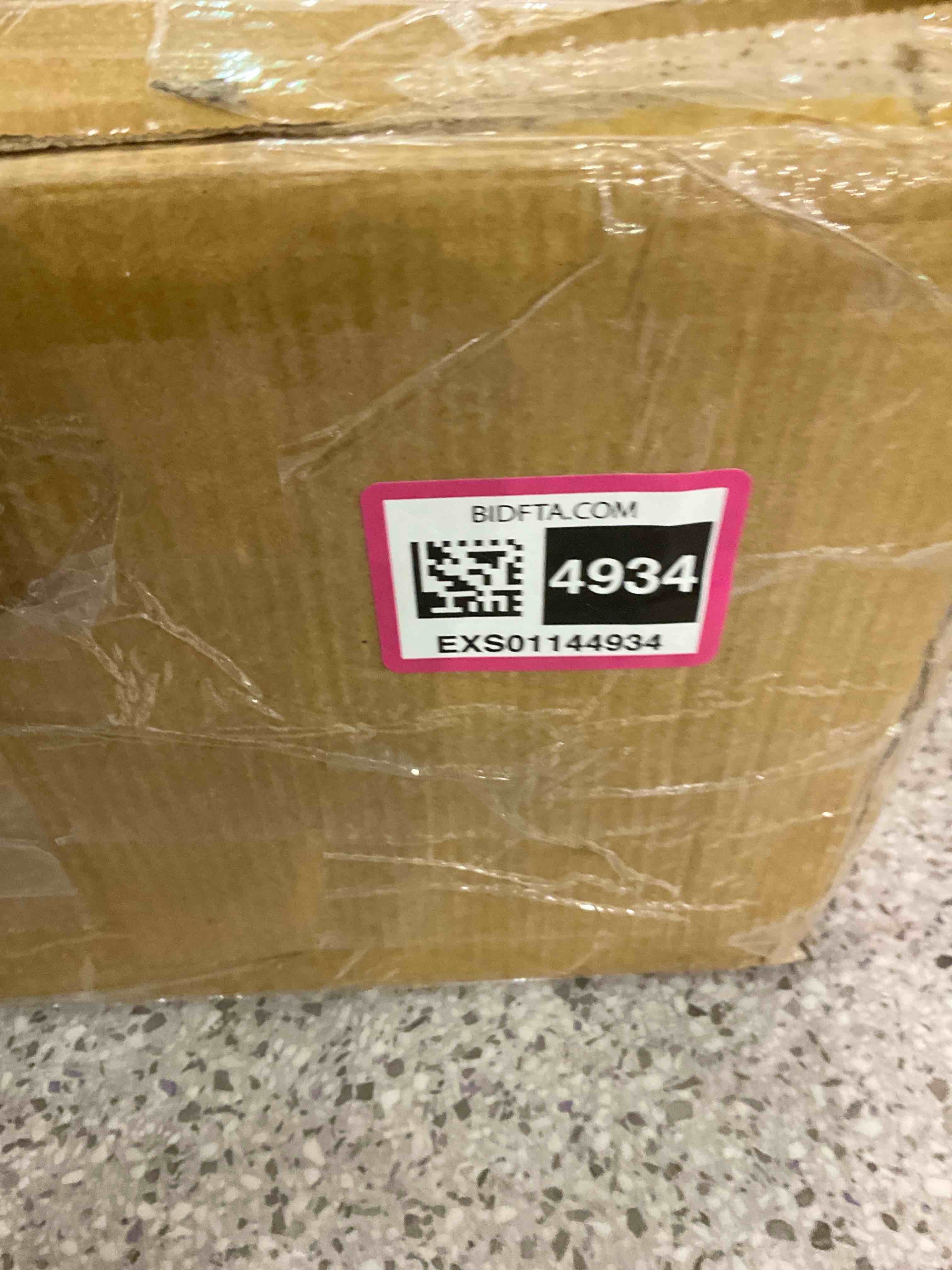 https://s3.amazonaws.com/lotting-images-prod/BargainHunt/EXS01144934_1709125724857.jpeg