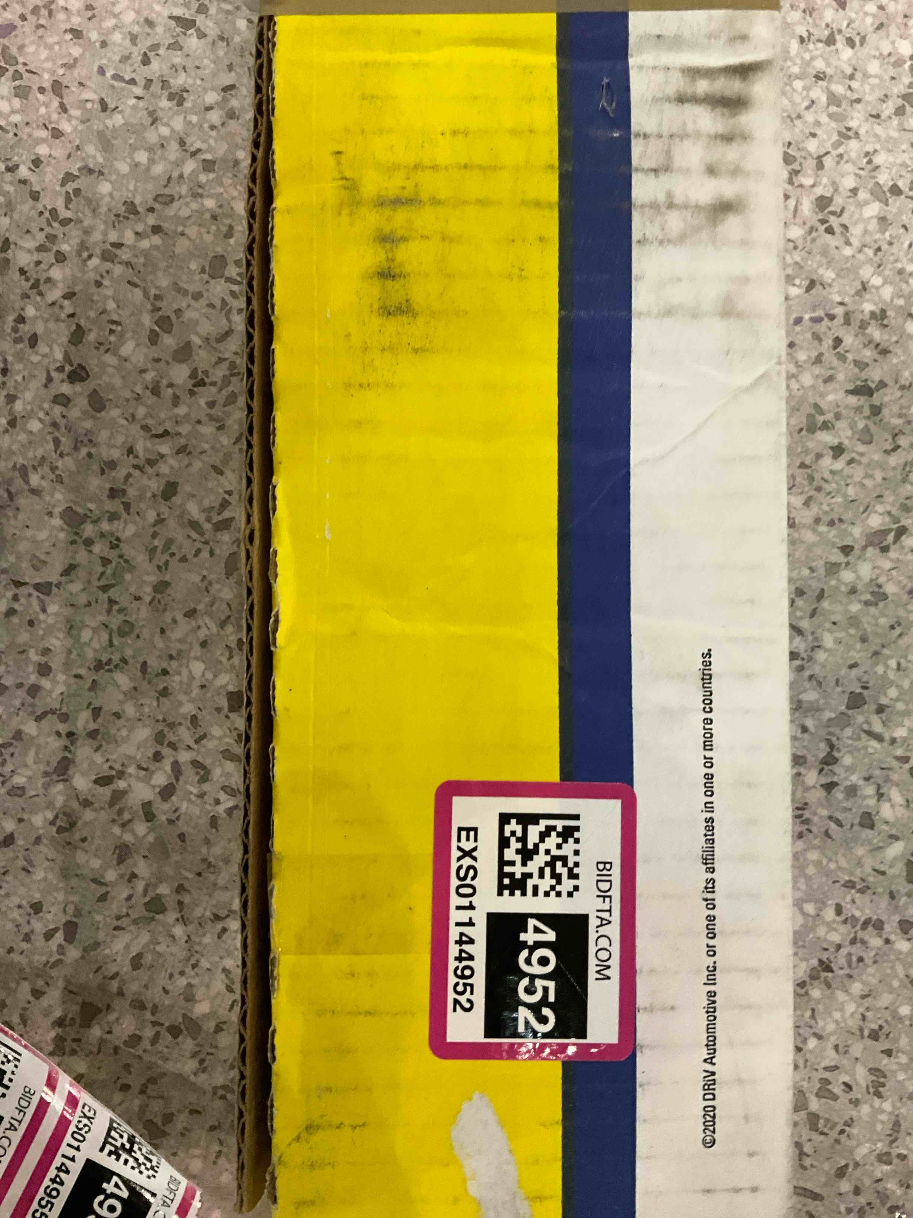 https://s3.amazonaws.com/lotting-images-prod/BargainHunt/EXS01144952_1709130774931.jpeg