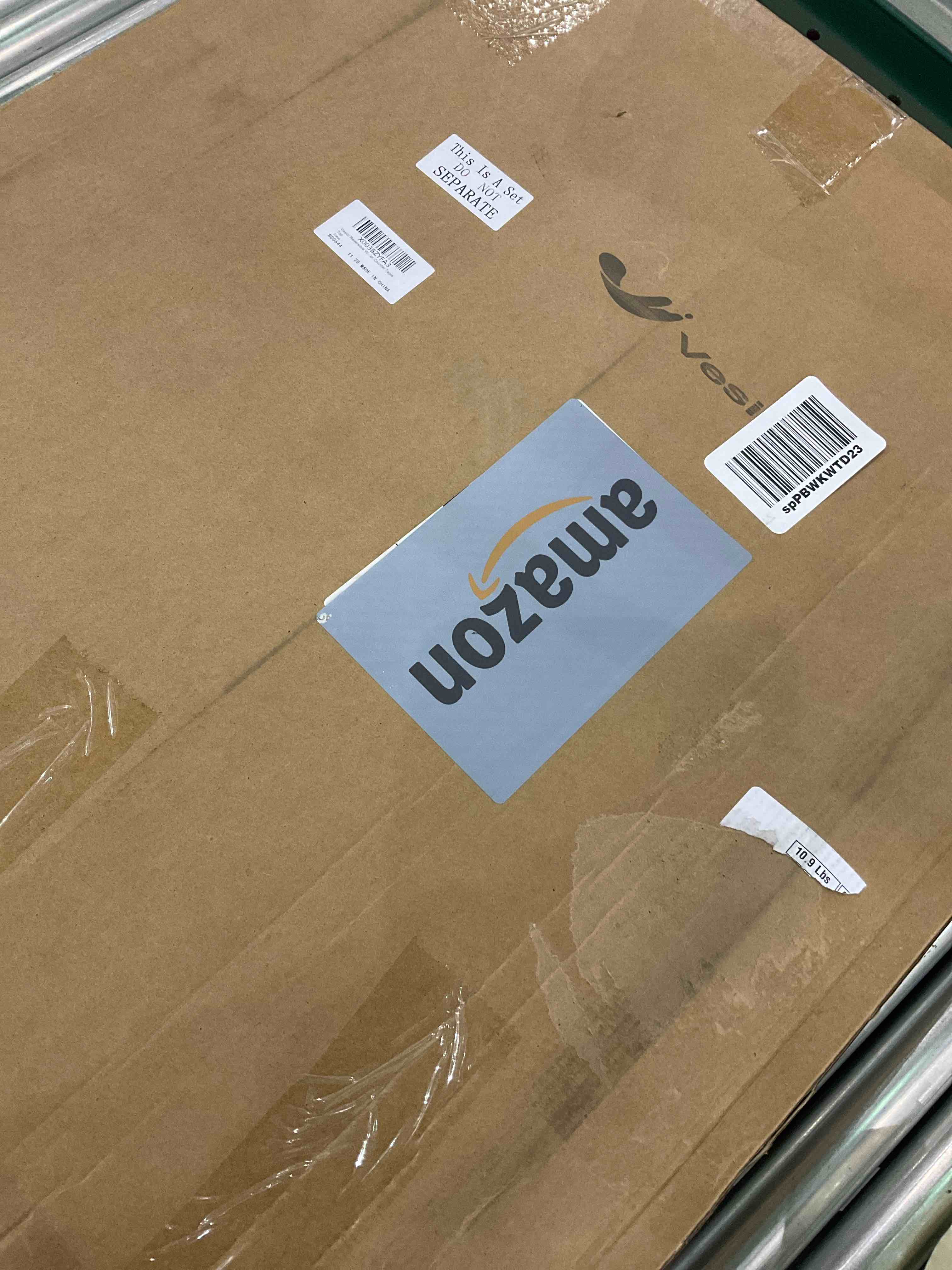 https://s3.amazonaws.com/lotting-images-prod/BargainHunt/EXS01145329_1709138693381.jpeg