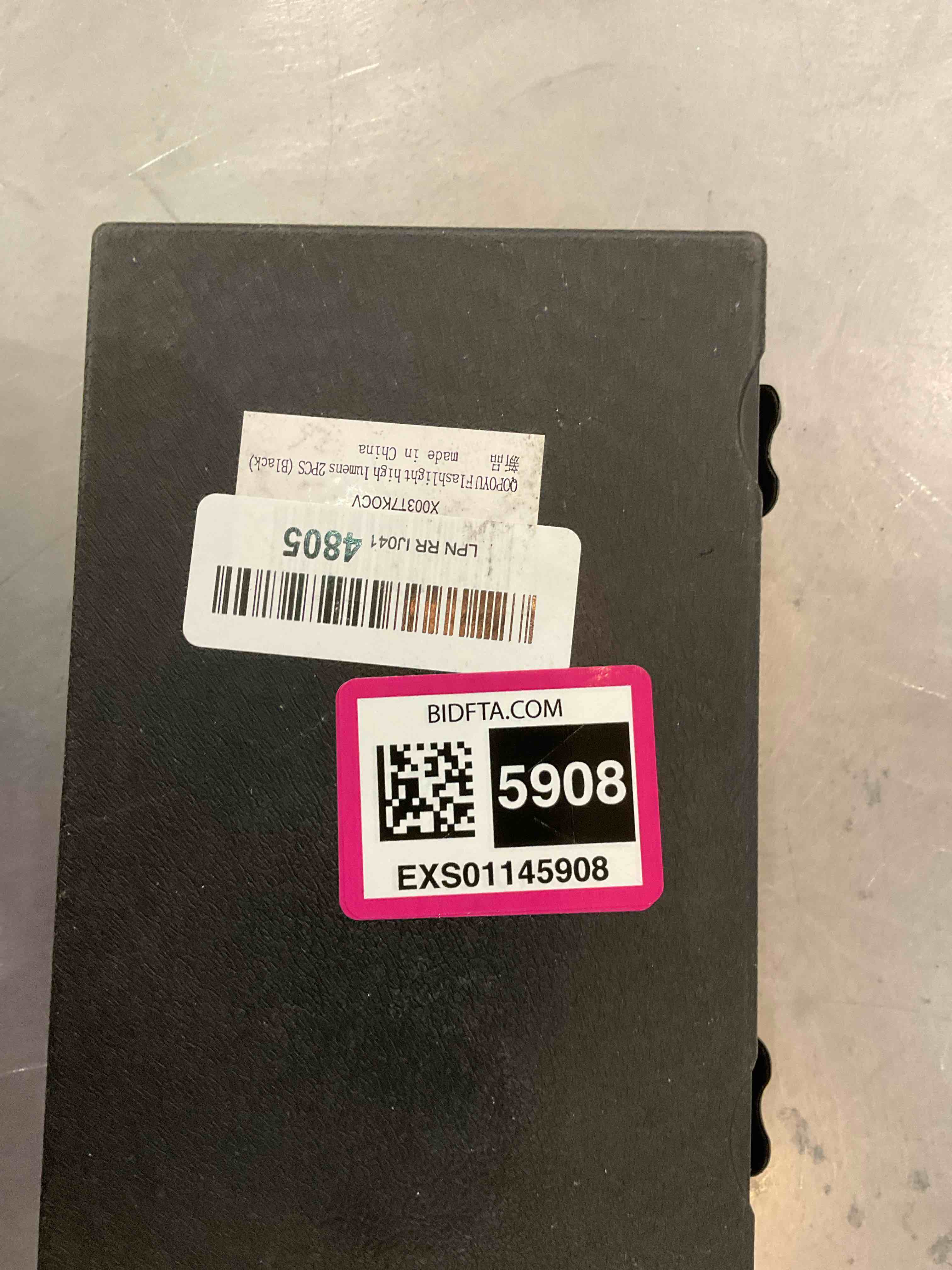 https://s3.amazonaws.com/lotting-images-prod/BargainHunt/EXS01145908_1708615165043.jpeg