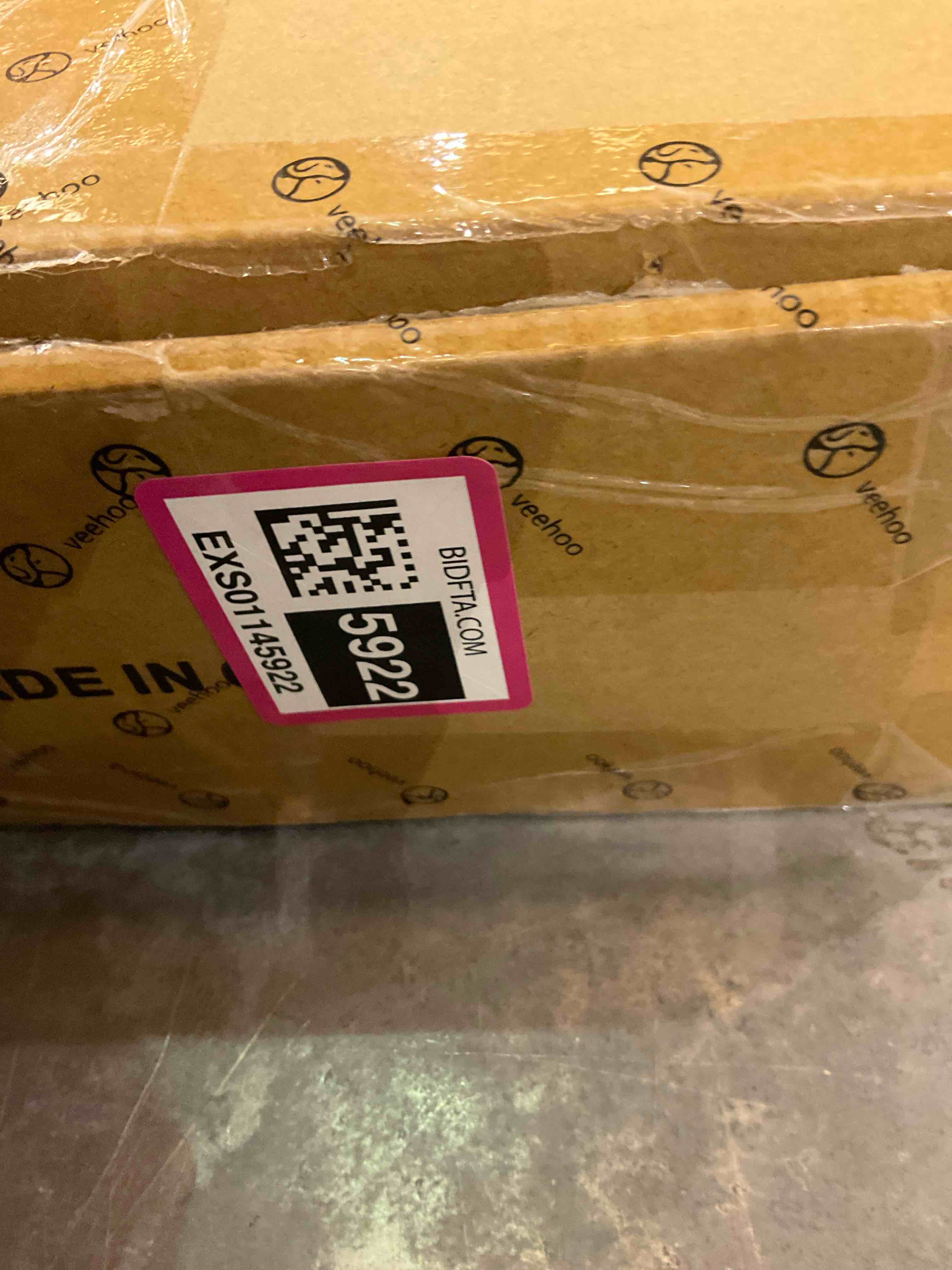 https://s3.amazonaws.com/lotting-images-prod/BargainHunt/EXS01145922_1708617587695.jpeg