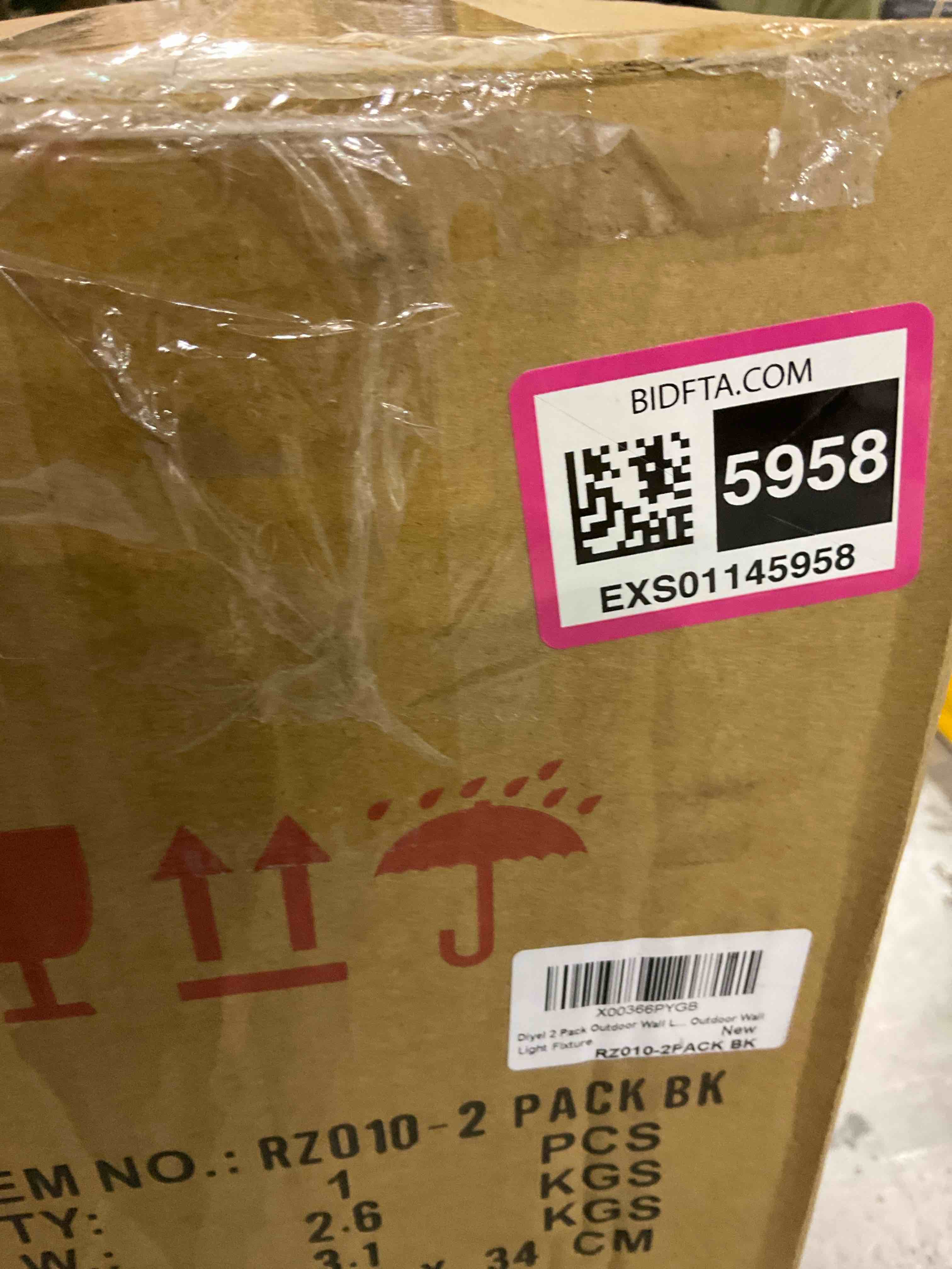 https://s3.amazonaws.com/lotting-images-prod/BargainHunt/EXS01145958_1708625866303.jpeg