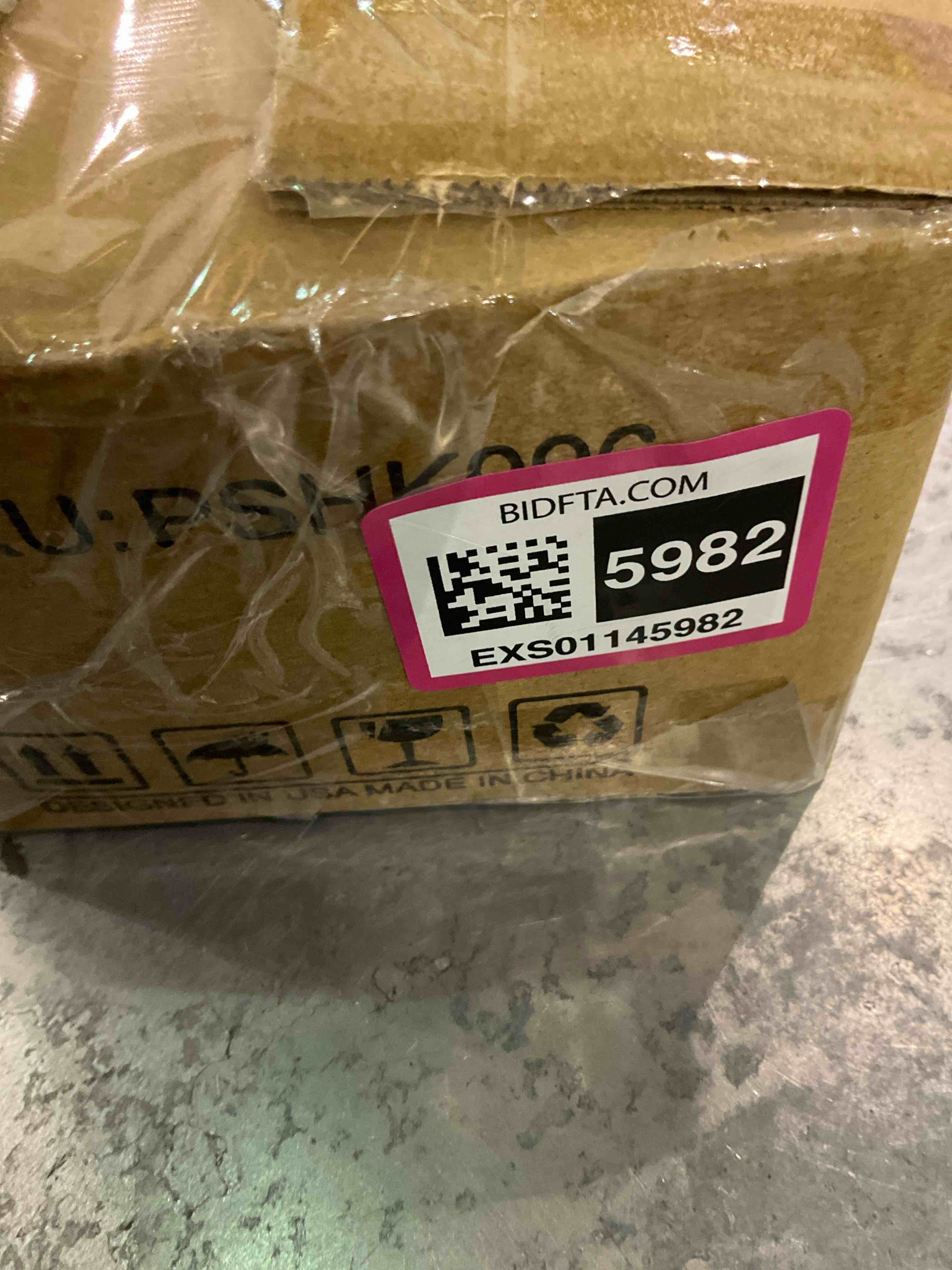 https://s3.amazonaws.com/lotting-images-prod/BargainHunt/EXS01145982_1708631549916.jpeg