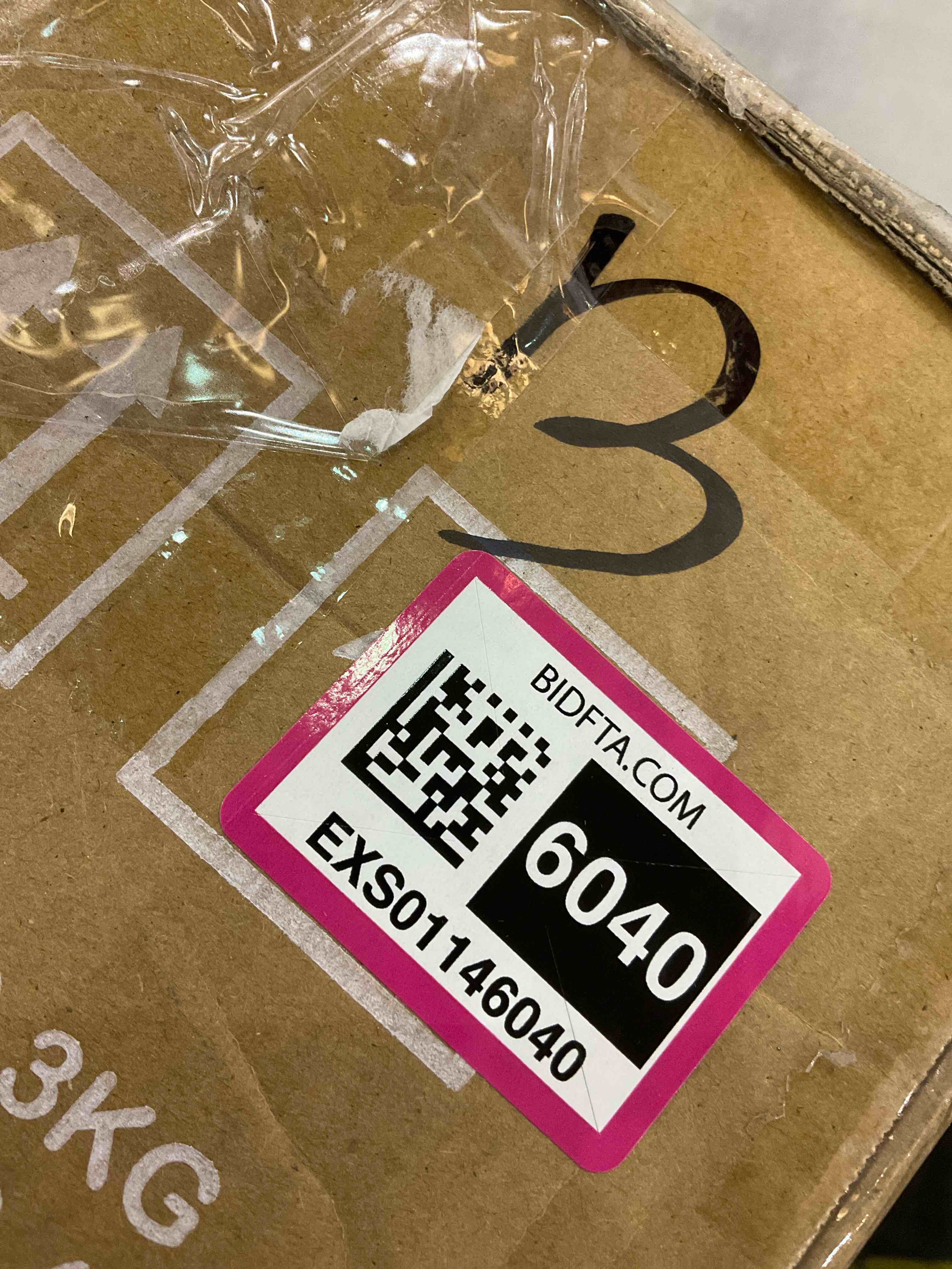 https://s3.amazonaws.com/lotting-images-prod/BargainHunt/EXS01146040_1708528221996.jpeg