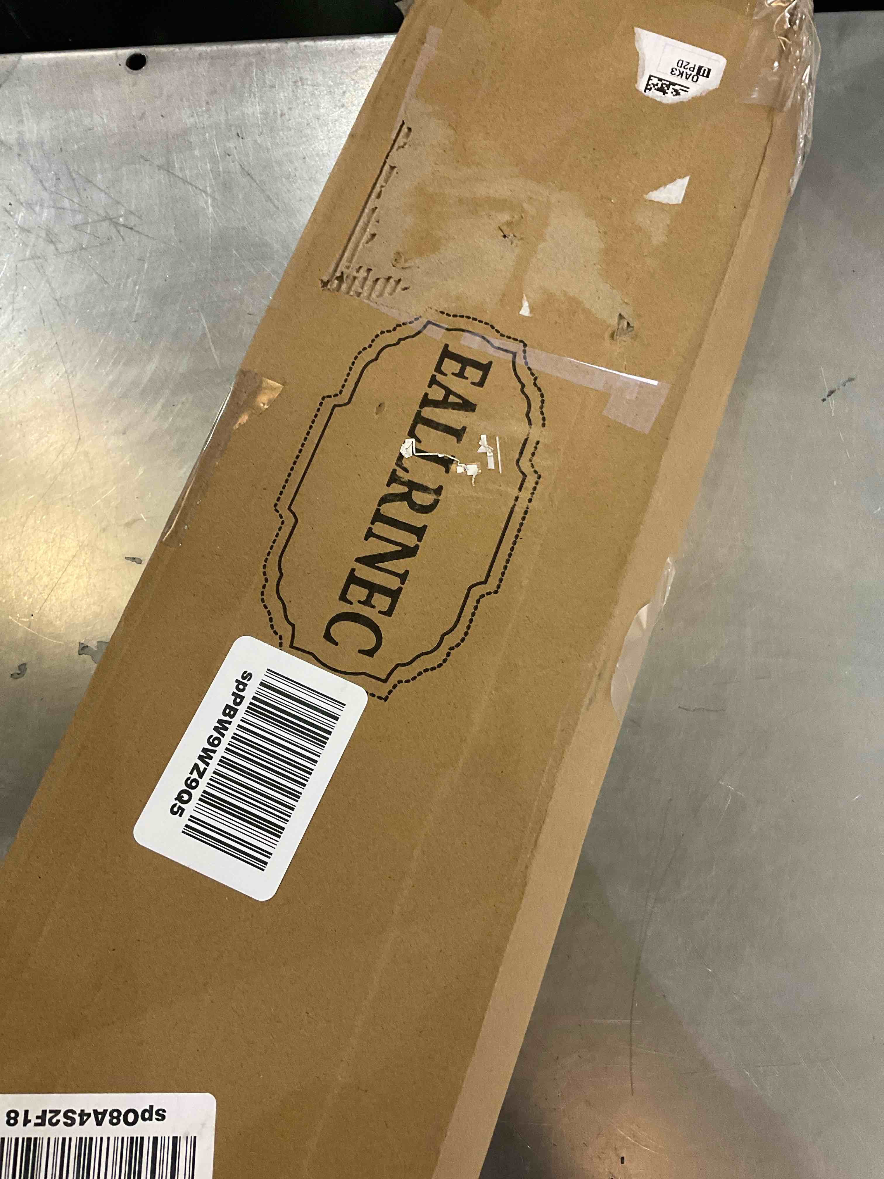 https://s3.amazonaws.com/lotting-images-prod/BargainHunt/EXS01146067_1708538971180.jpeg