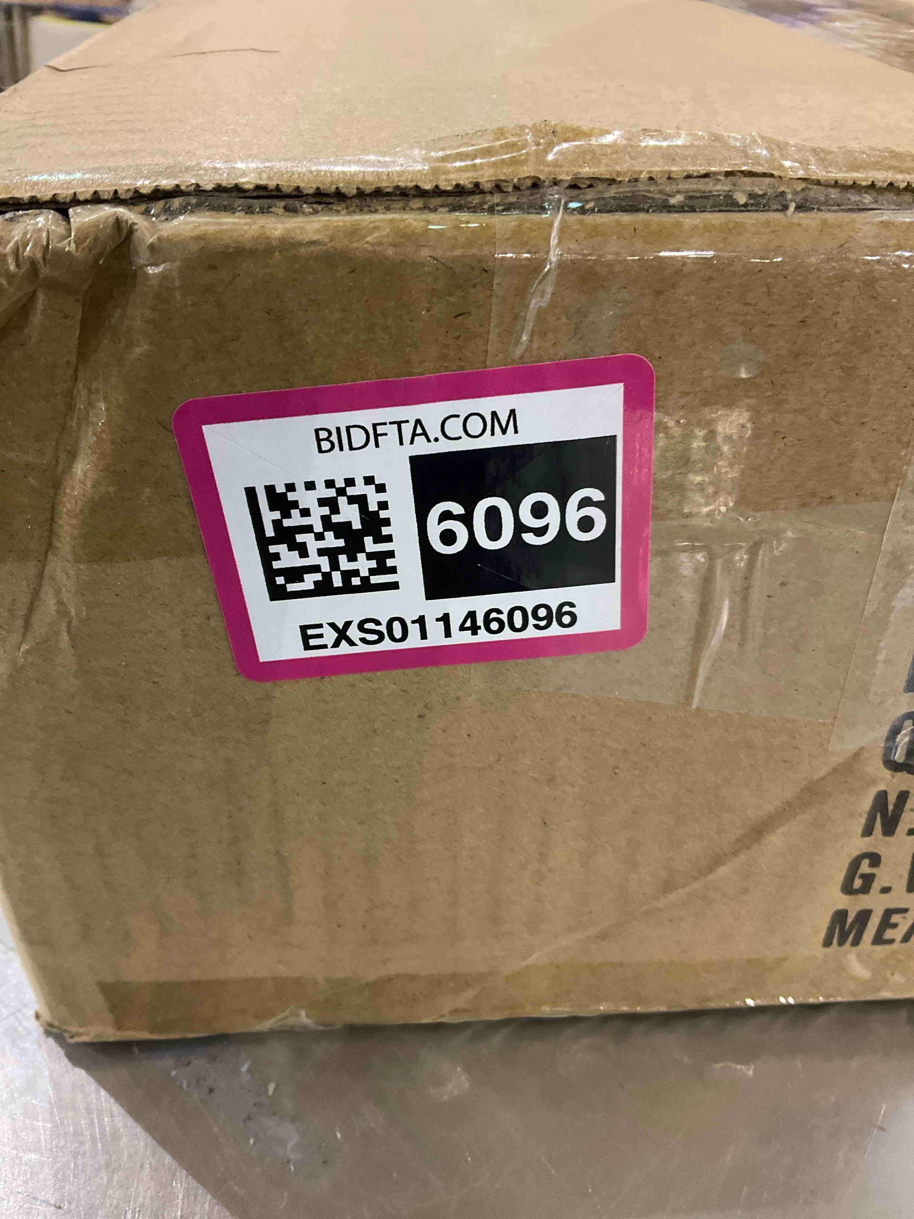https://s3.amazonaws.com/lotting-images-prod/BargainHunt/EXS01146096_1708603664911.jpeg