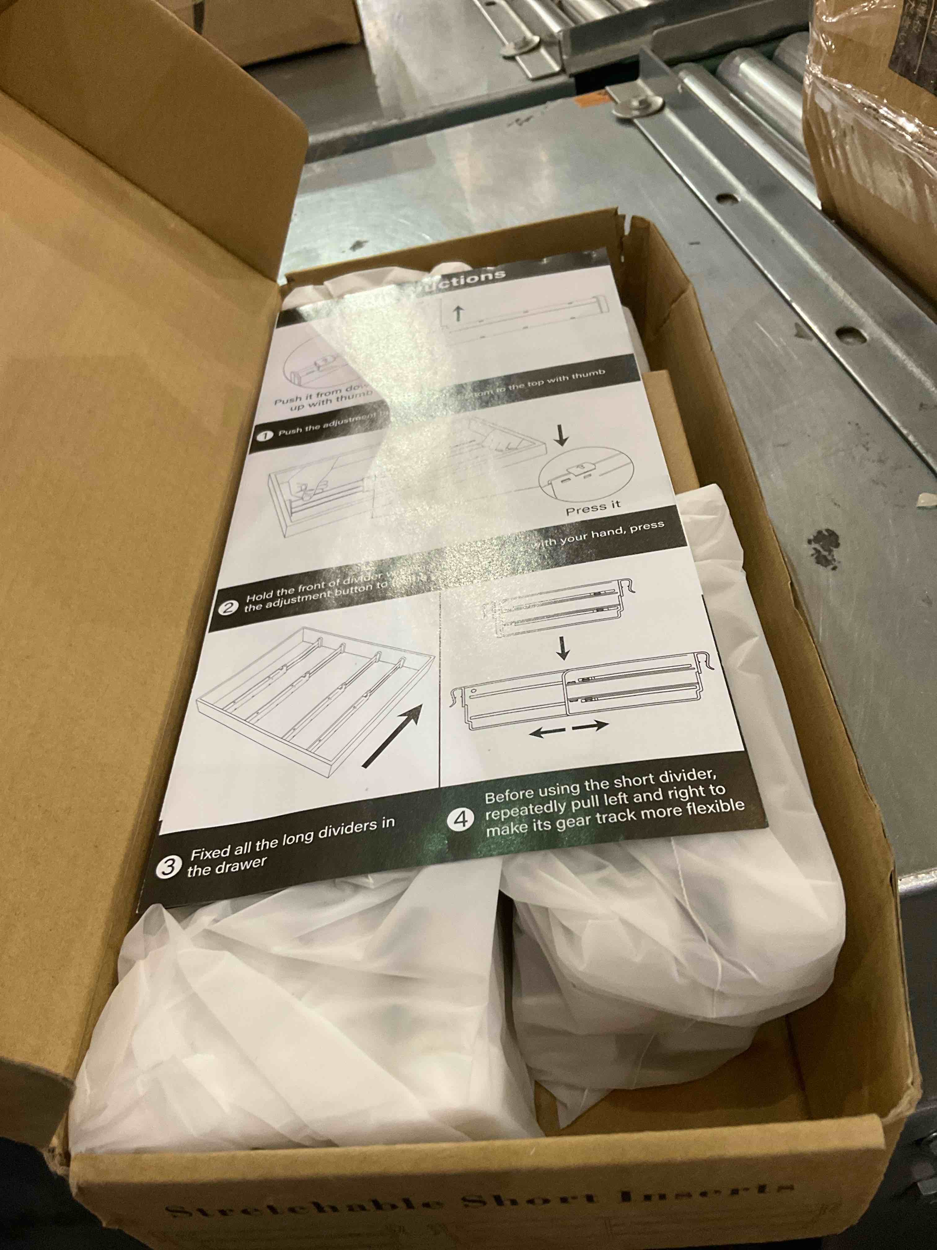 https://s3.amazonaws.com/lotting-images-prod/BargainHunt/EXS01147739_1708101486301.jpeg